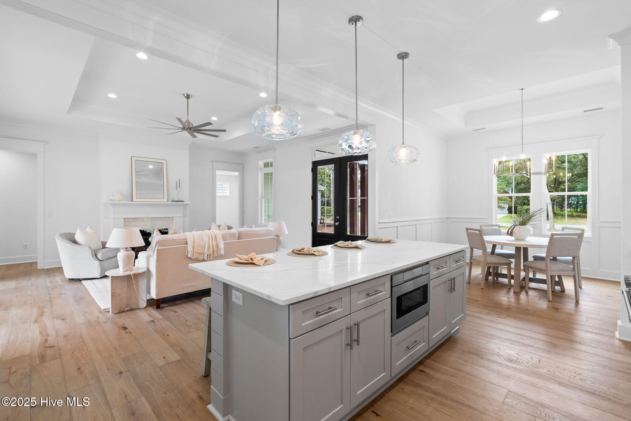 100530542 | Photo 15