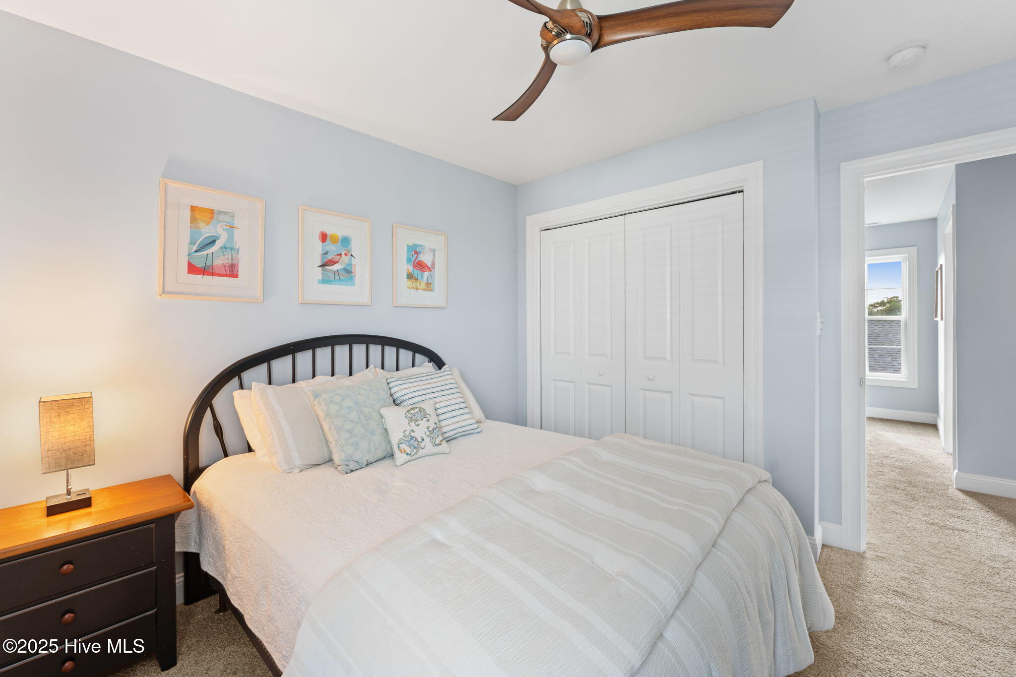 100532717 | Photo 43