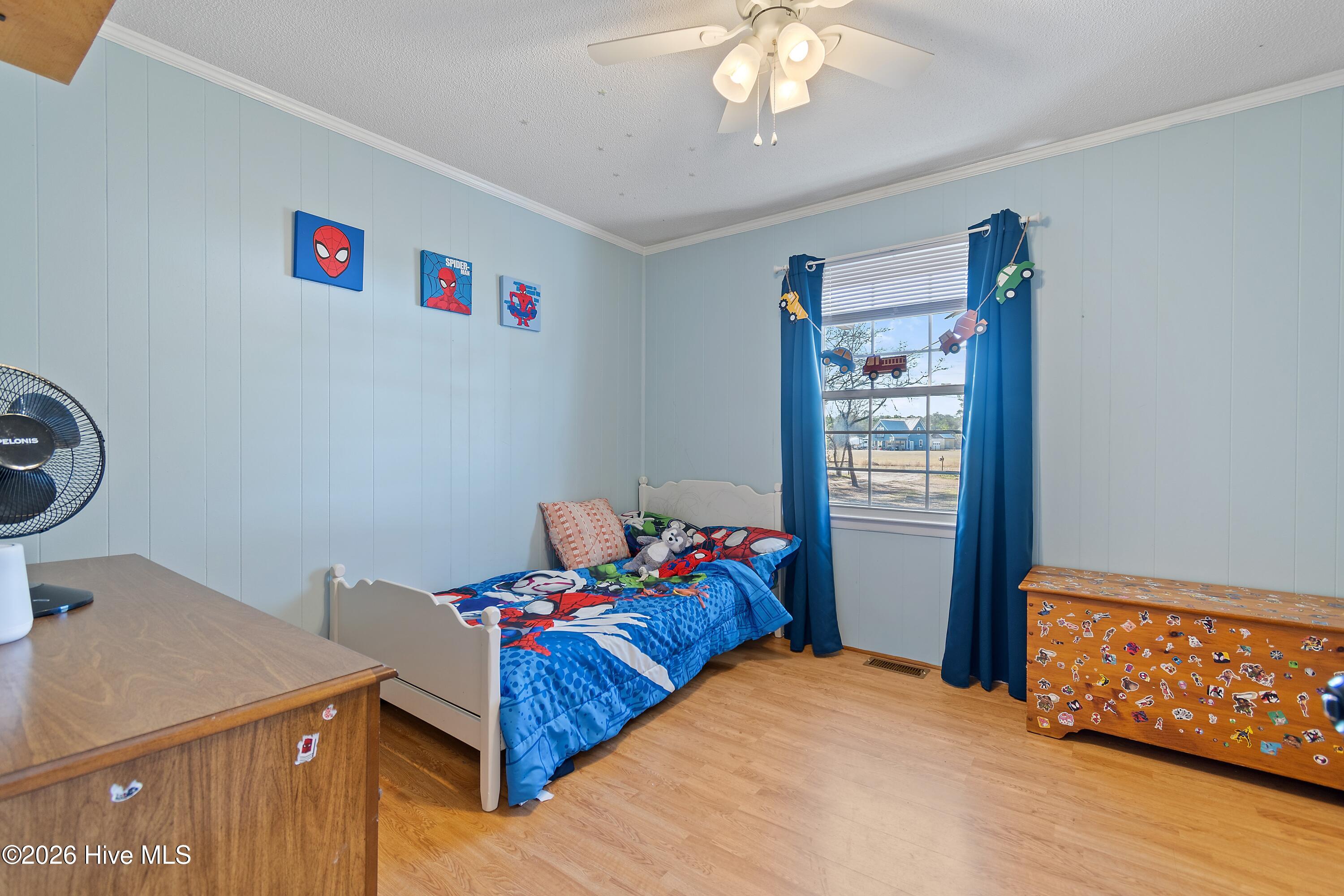 100550559 | Photo 19