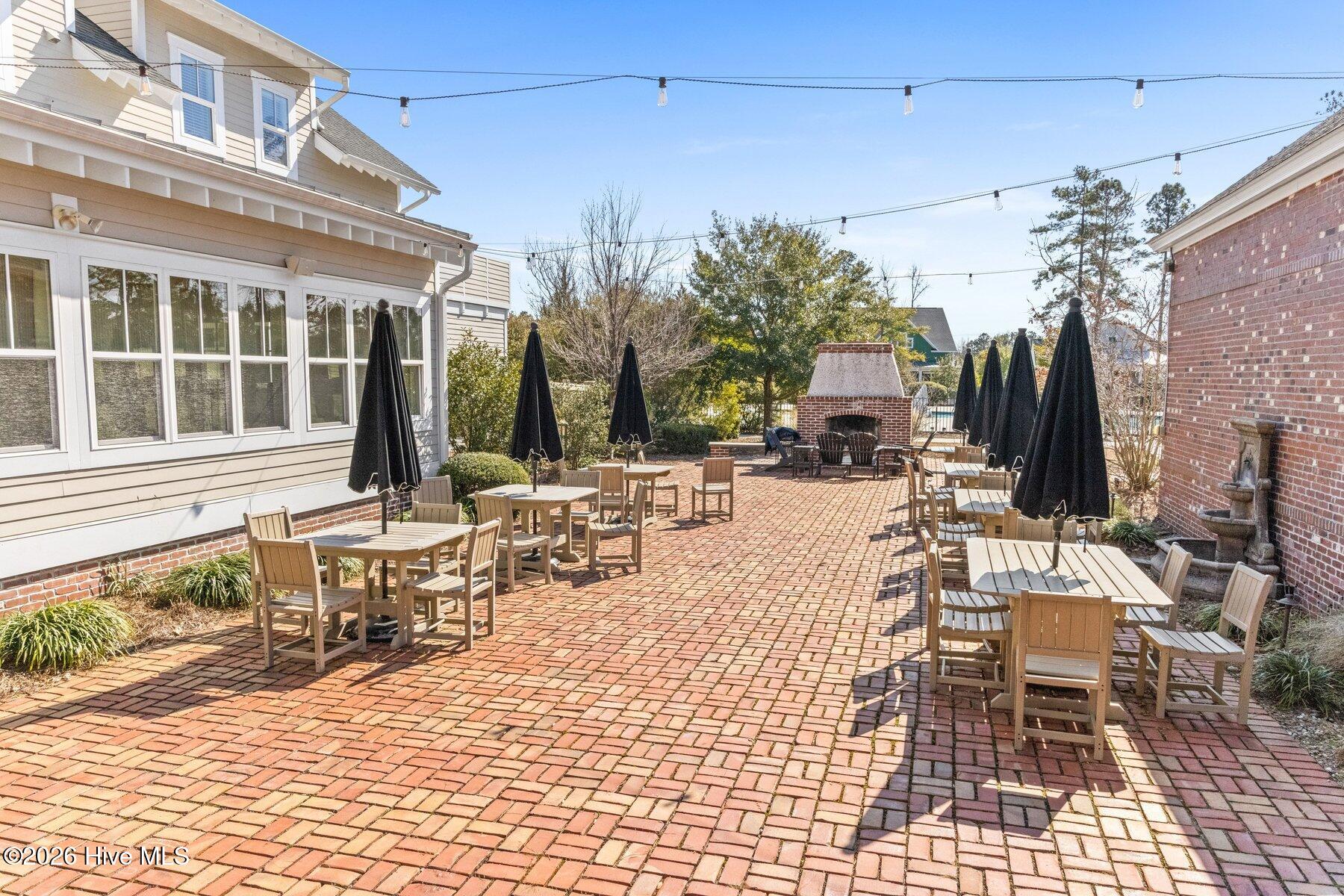 100553656 | Photo 42