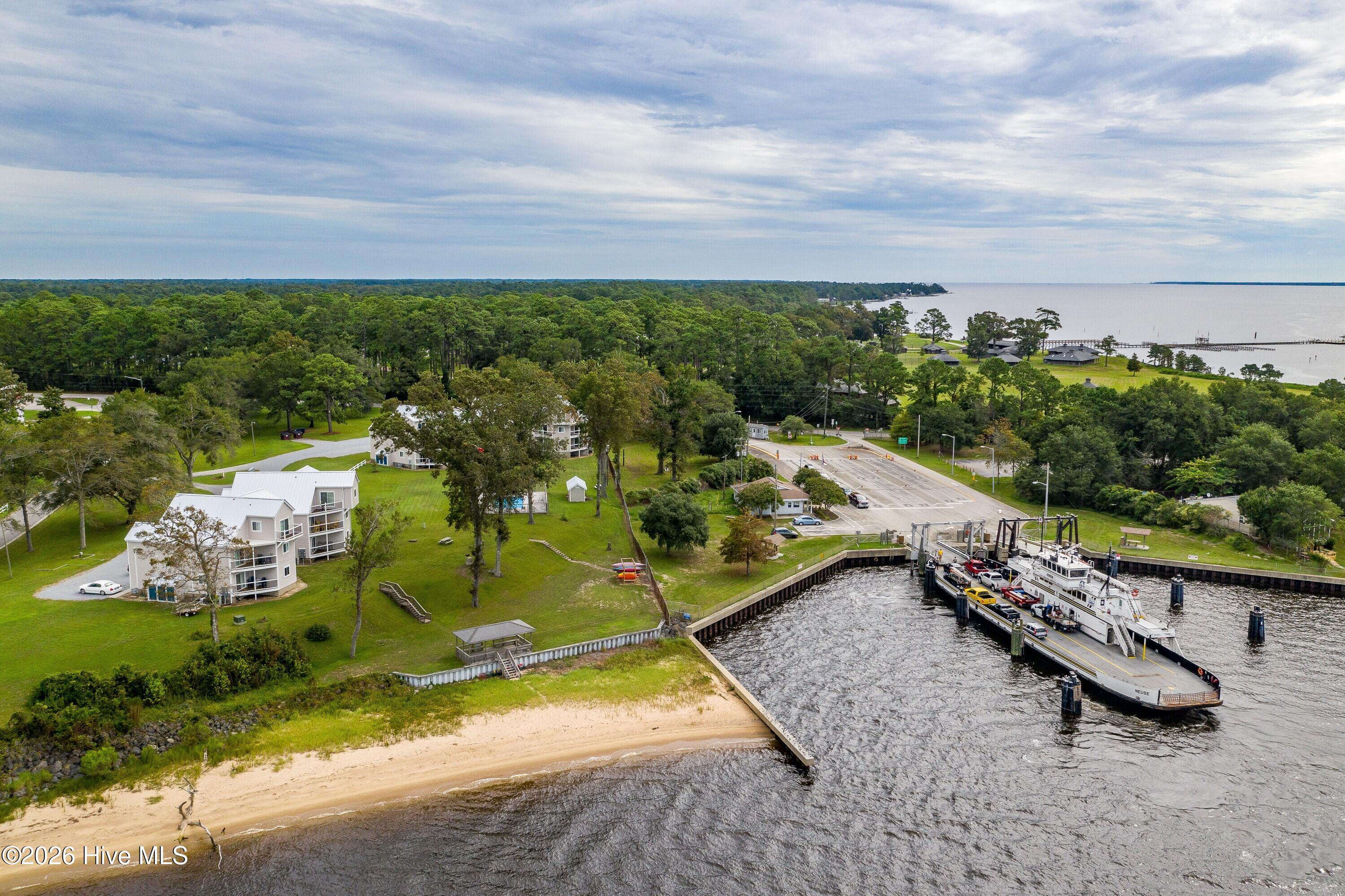 89 Country Club Drive Apt H2,Minnesott Beach