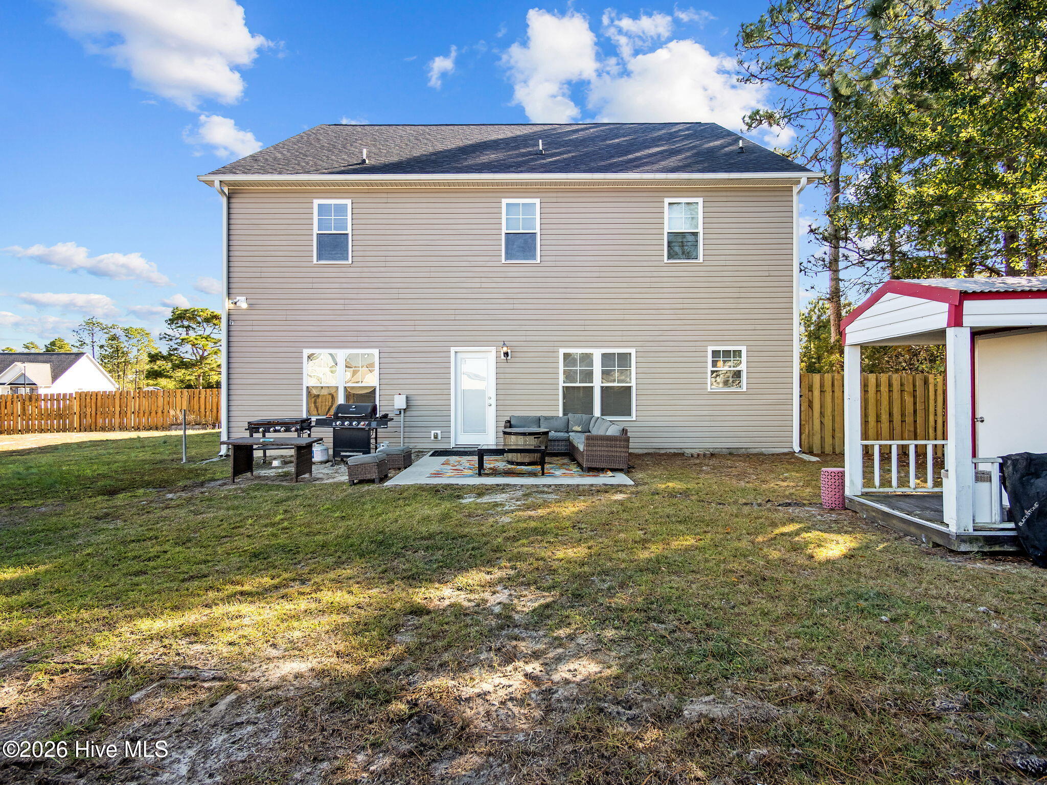 100549949 | Photo 39