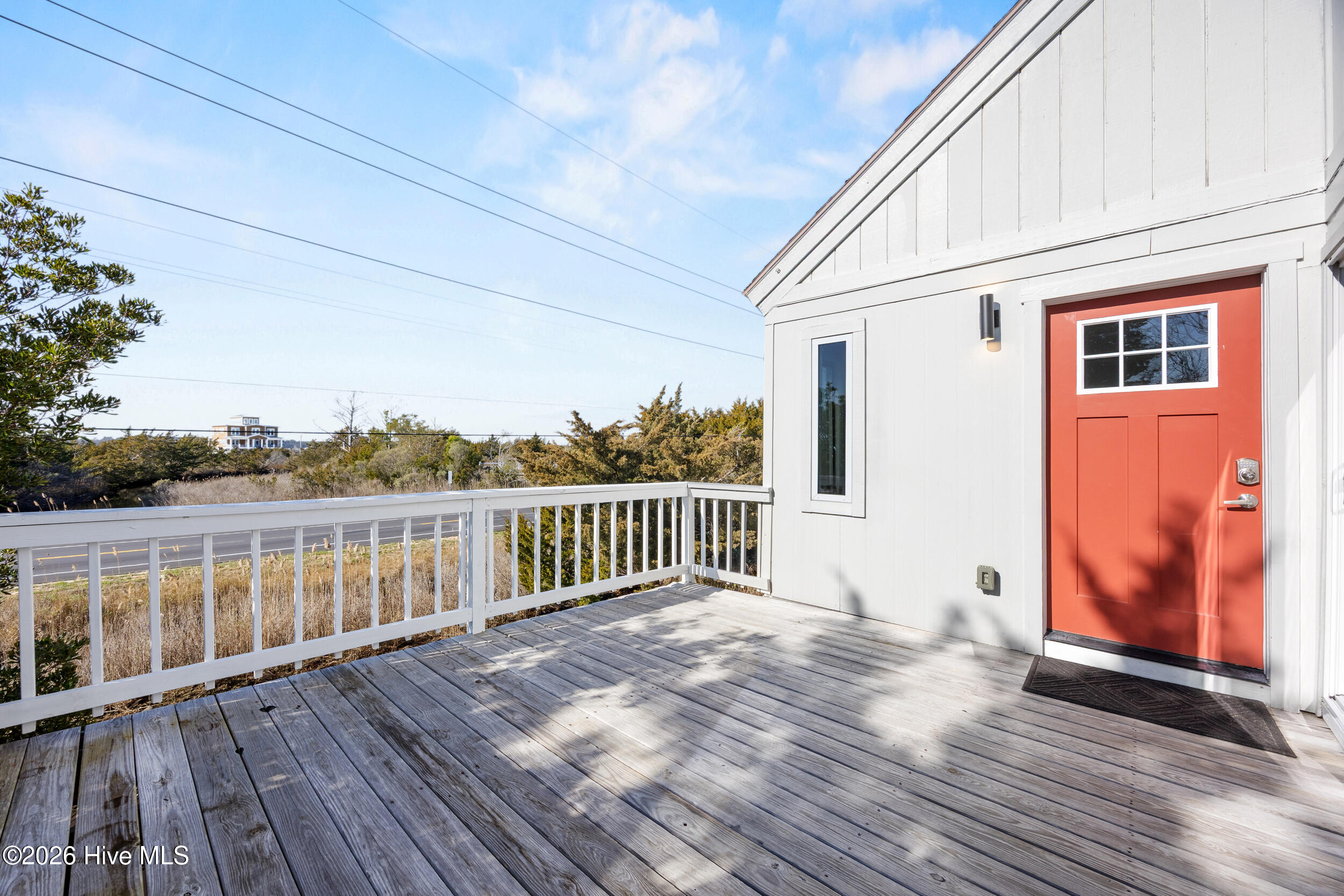 100548204 | Photo 16