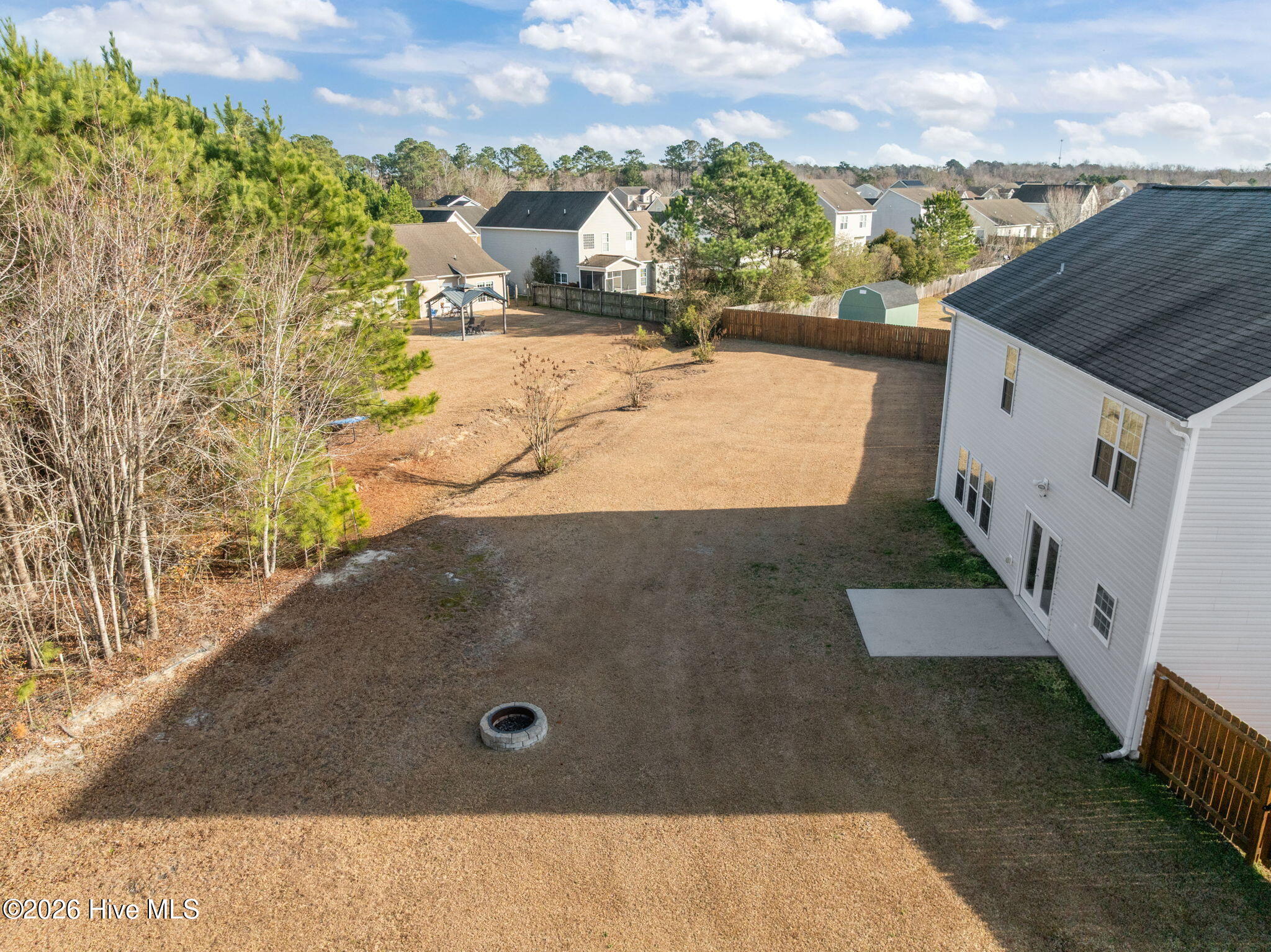 100547738 | Photo 39