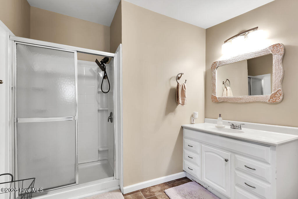 100559324 | Photo 20