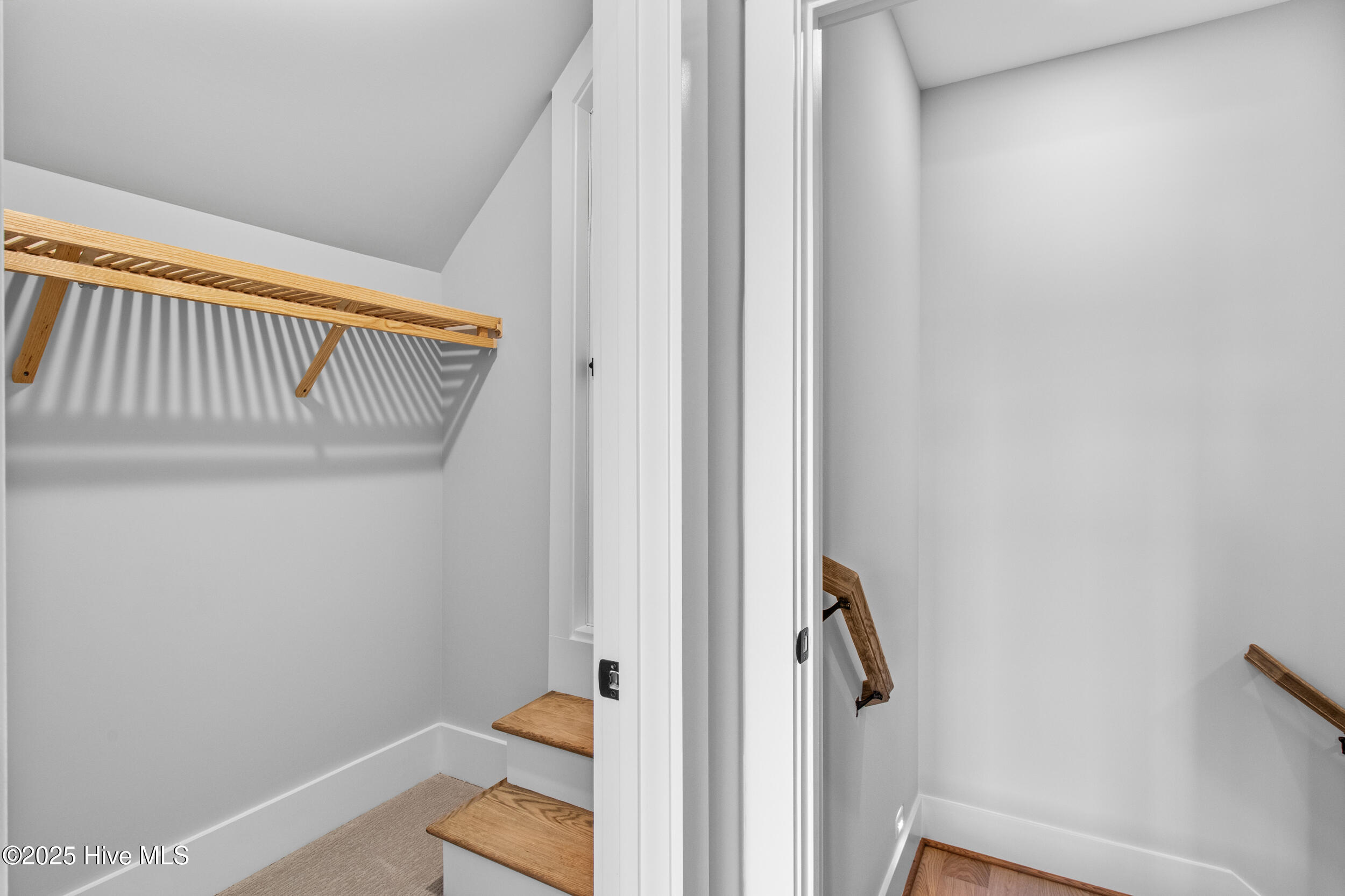 Closet in bonus room