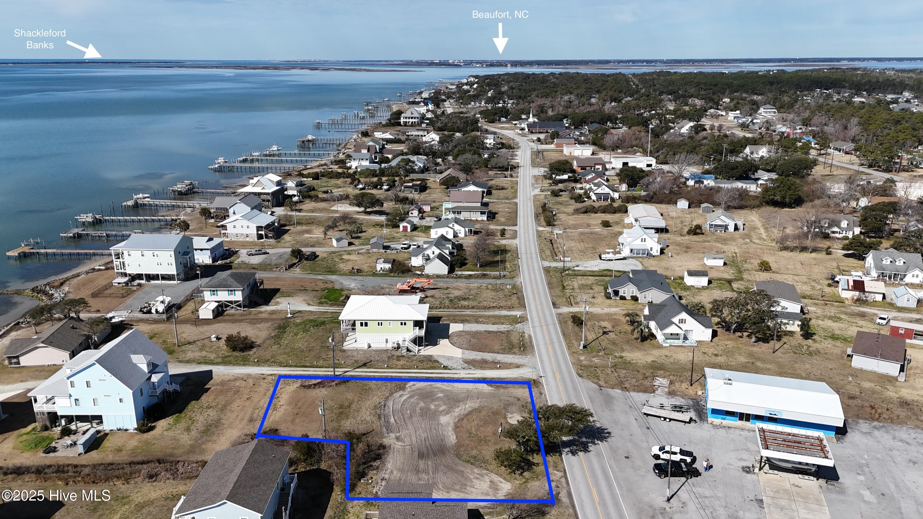 908 & 922 Island Road, Harkers Island, NC, 28531