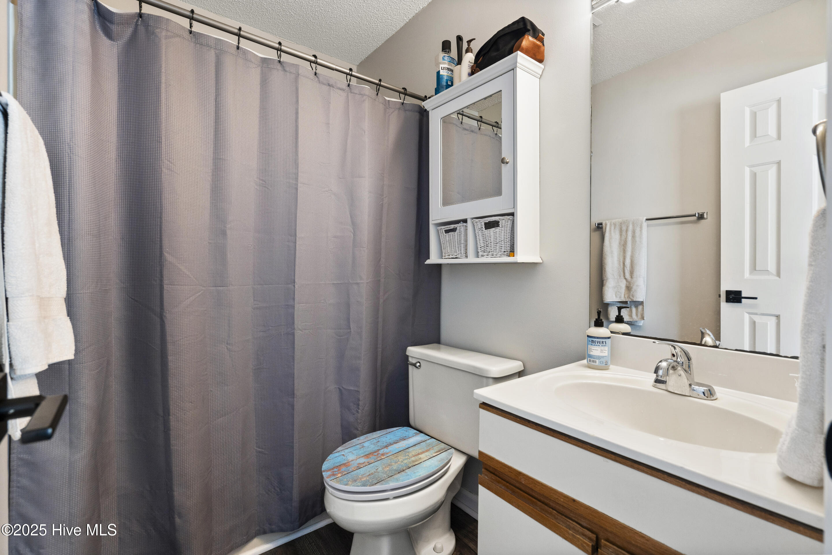 100487076 | Photo 17