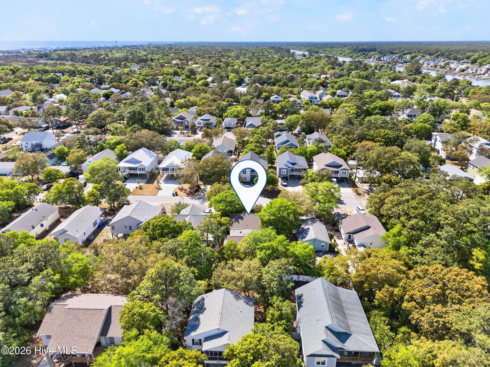 100568924 | Photo 33