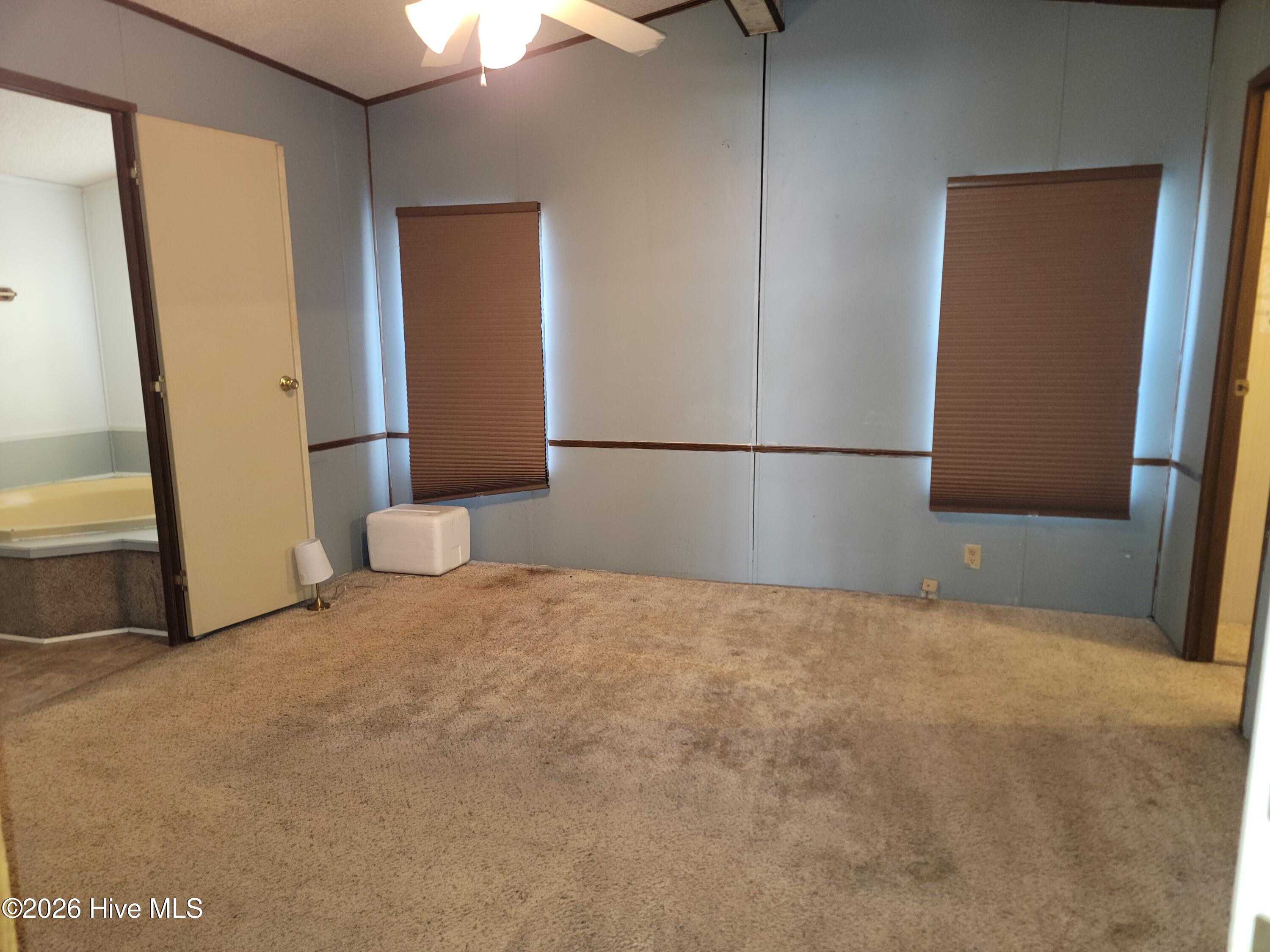 100551127 | Photo 23