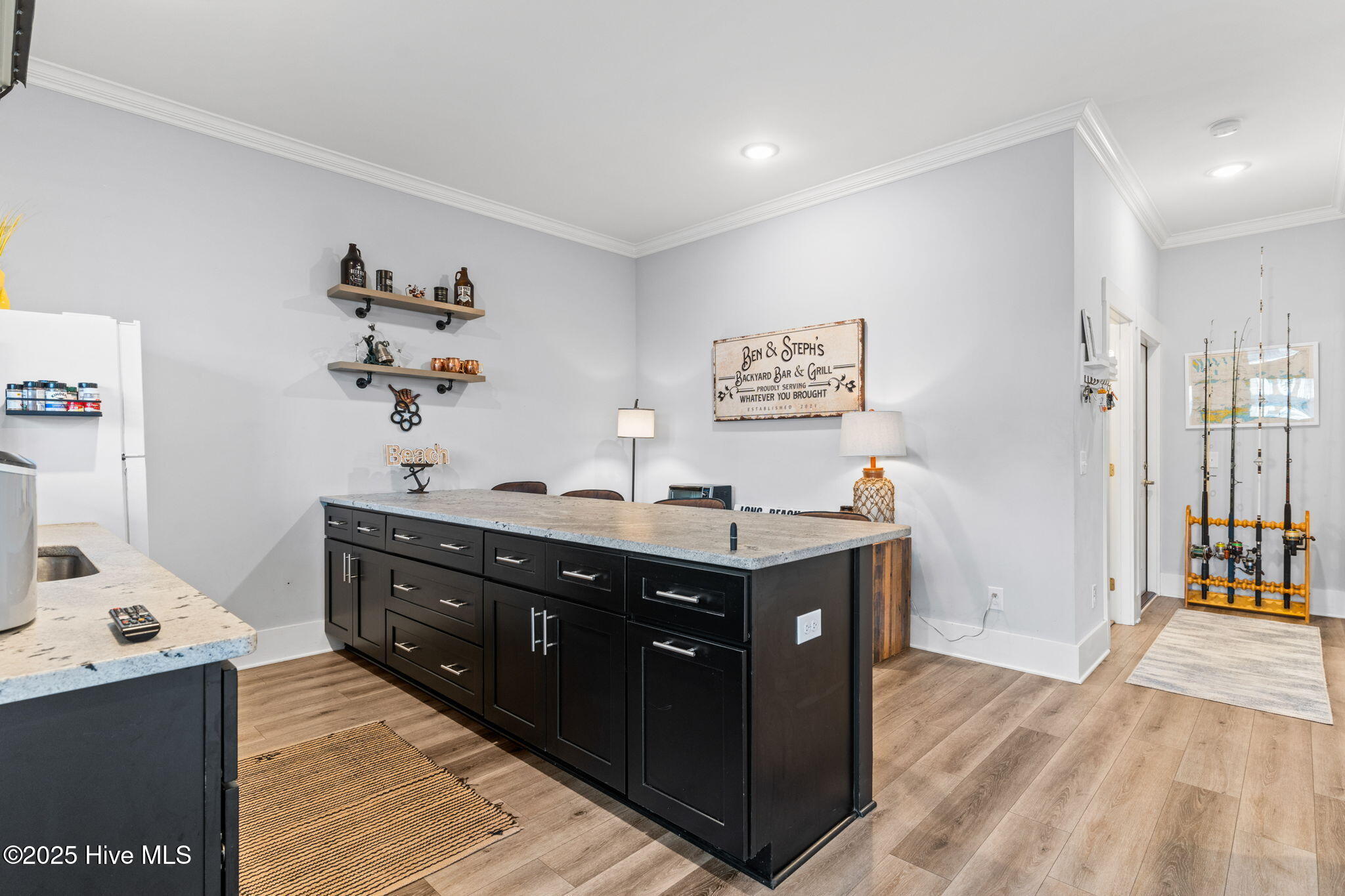 100542676 | Photo 39