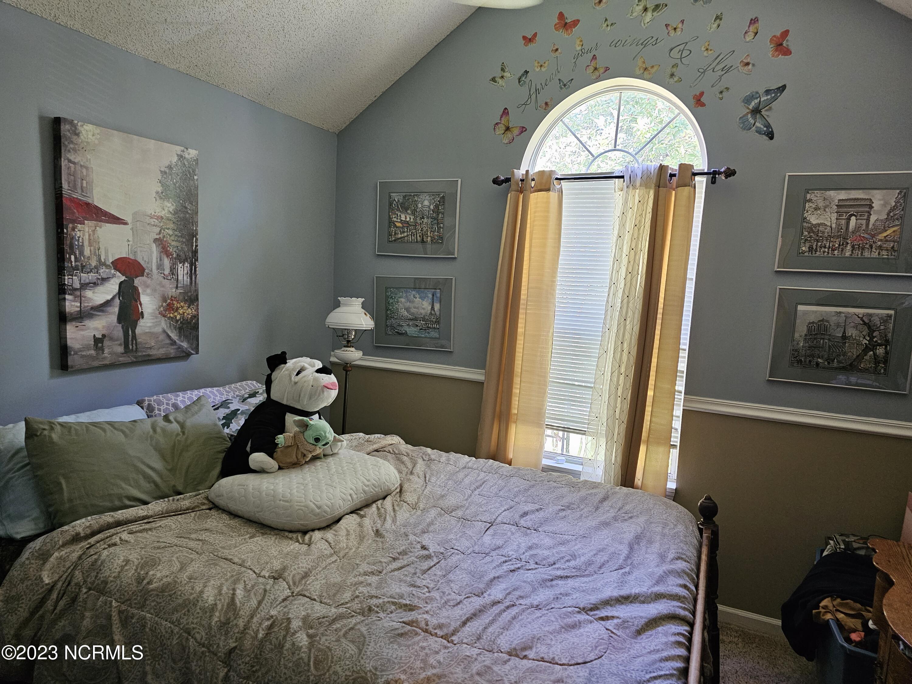 100437682 | Photo 20