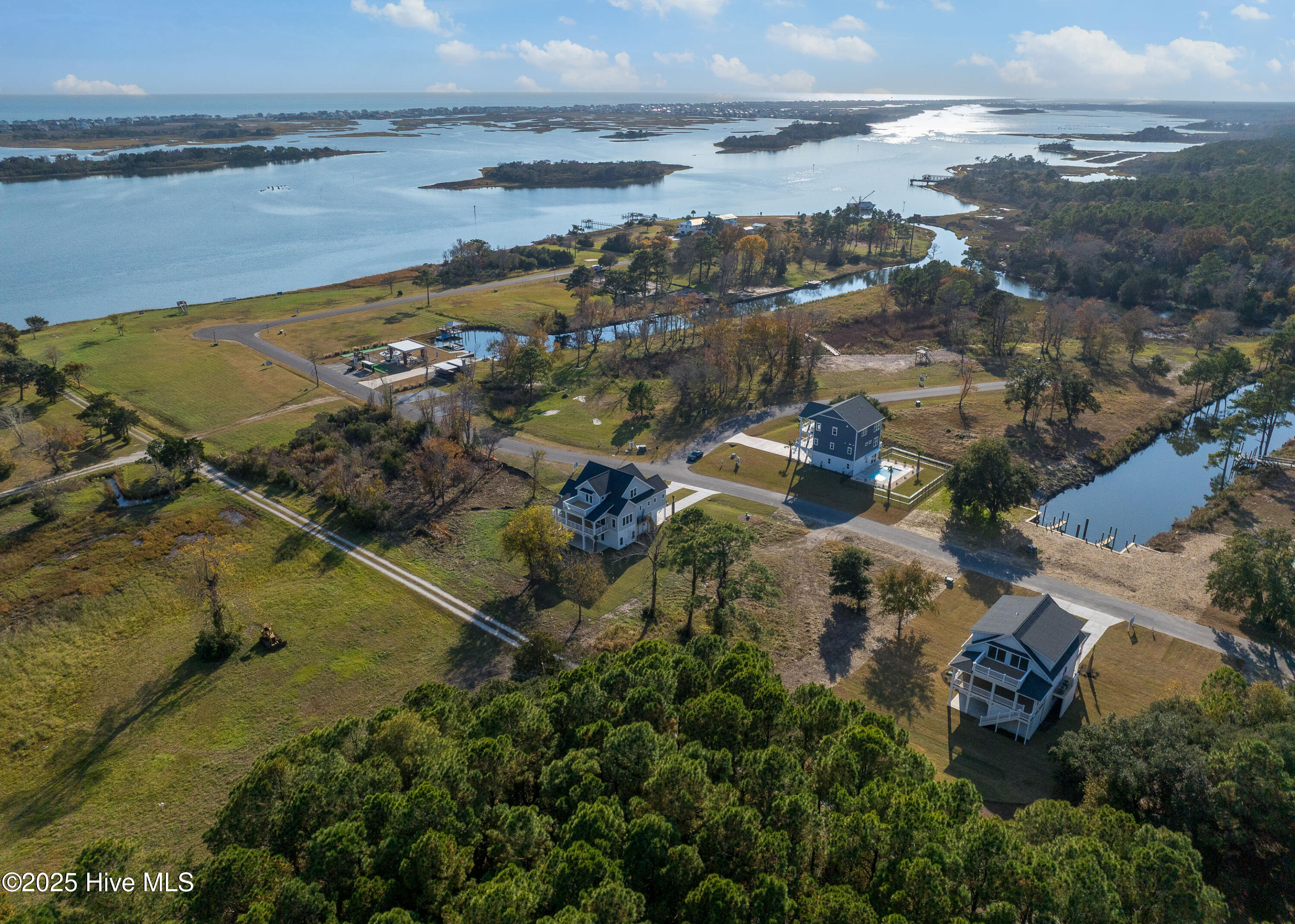 100525288 | Photo 17