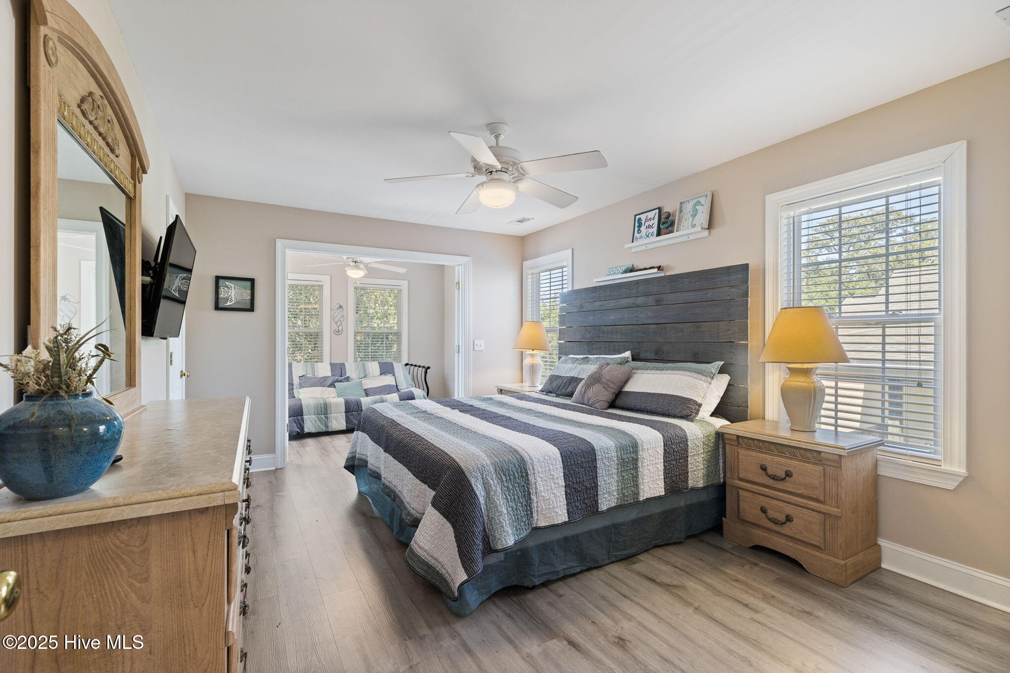 106 SE 44th Street, Oak Island, NC, 28465