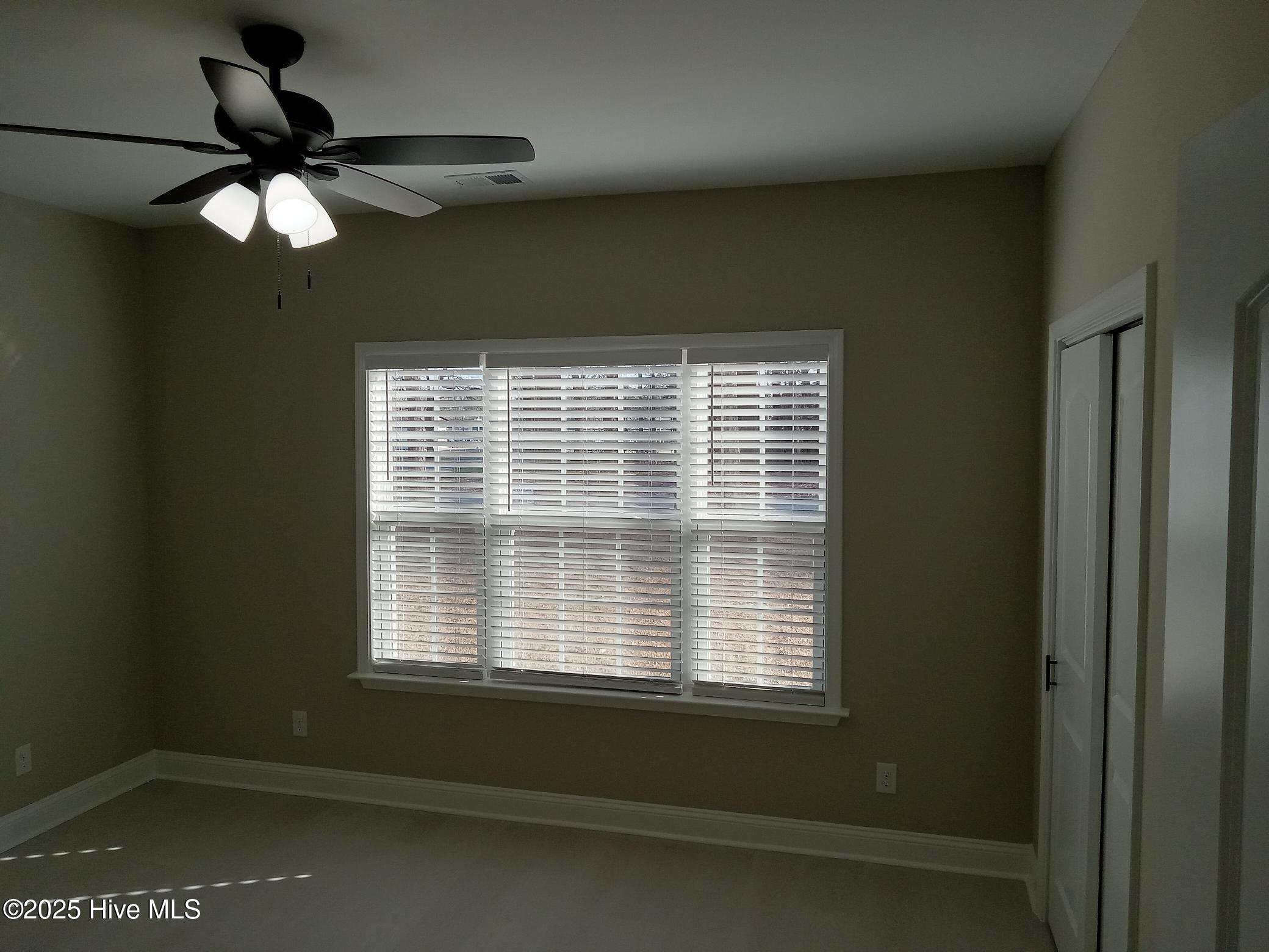 100500958 | Photo 23