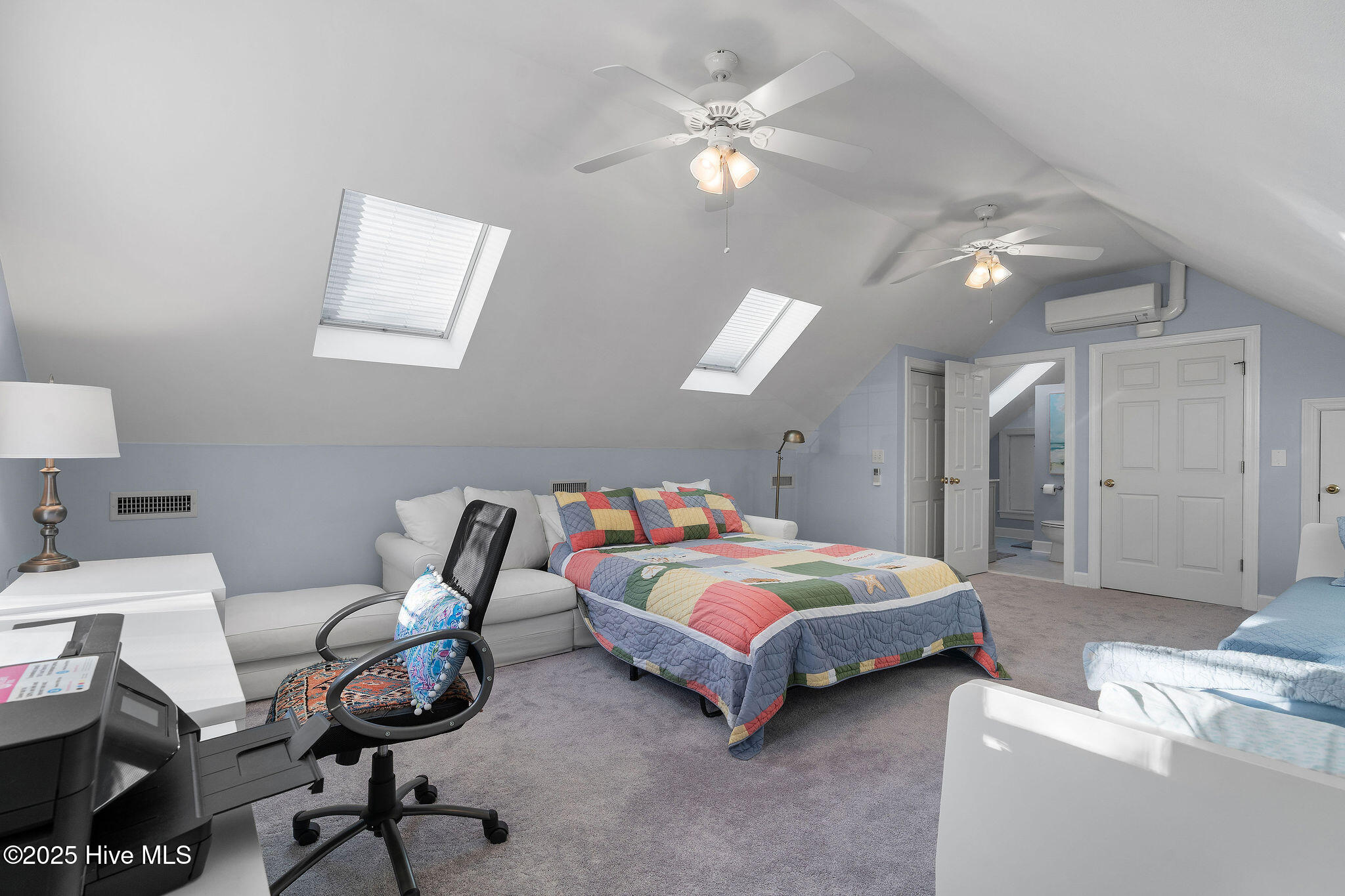 100543400 | Photo 57