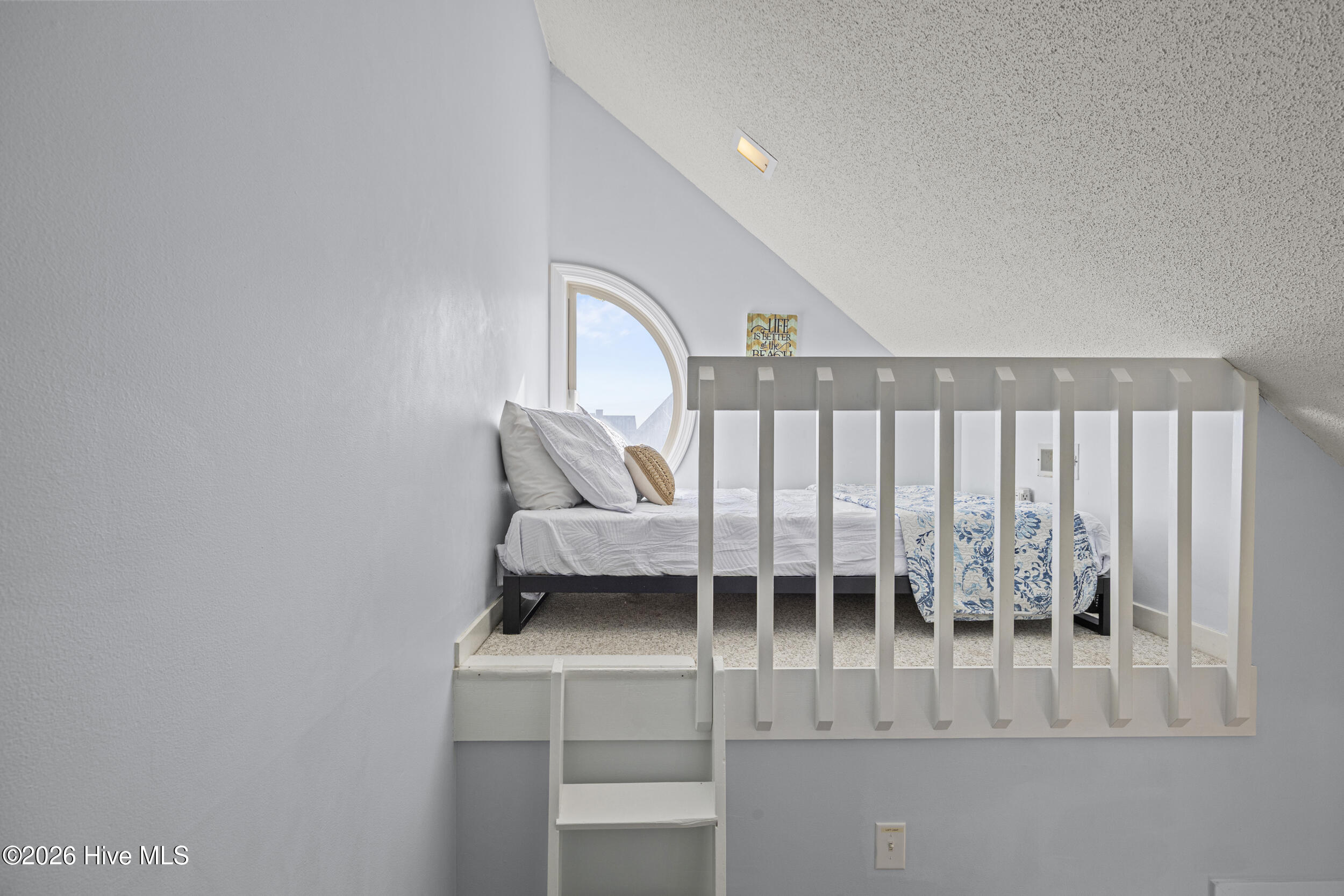 100552554 | Photo 20