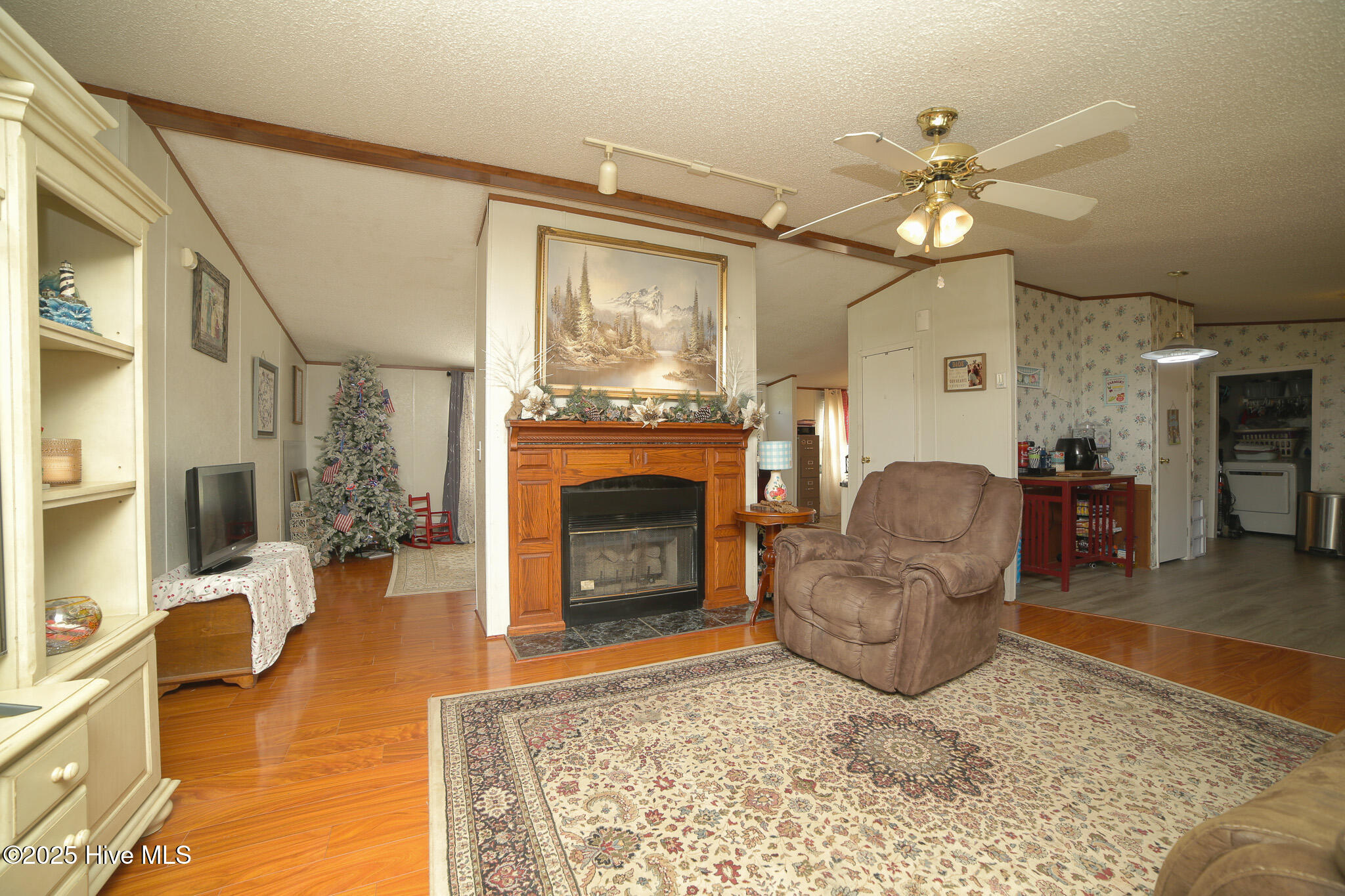 100528062 | Photo 11