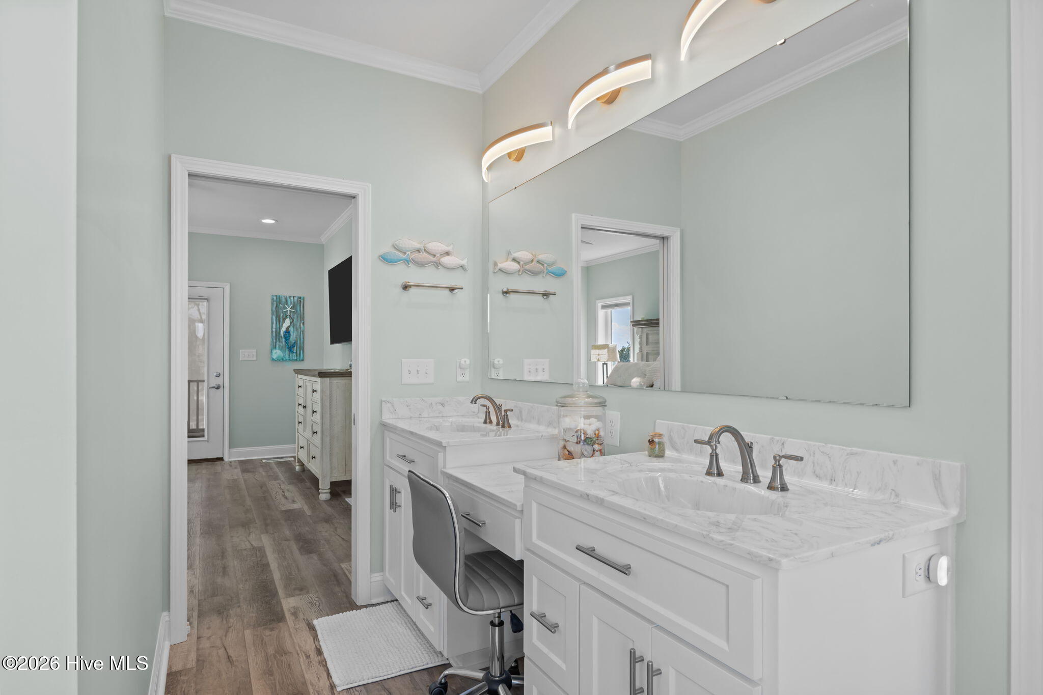 100559740 | Photo 31