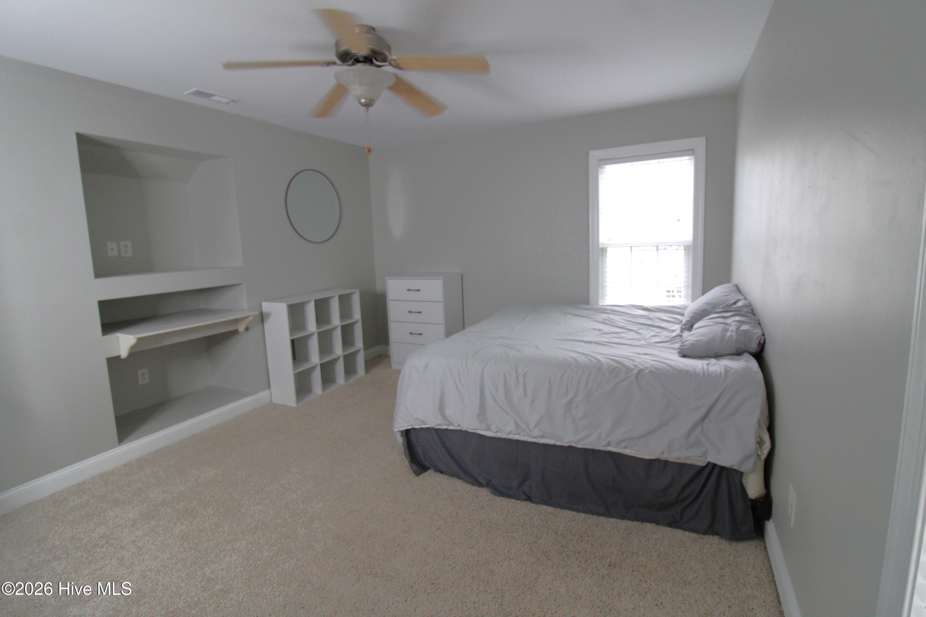 100538724 | Photo 26