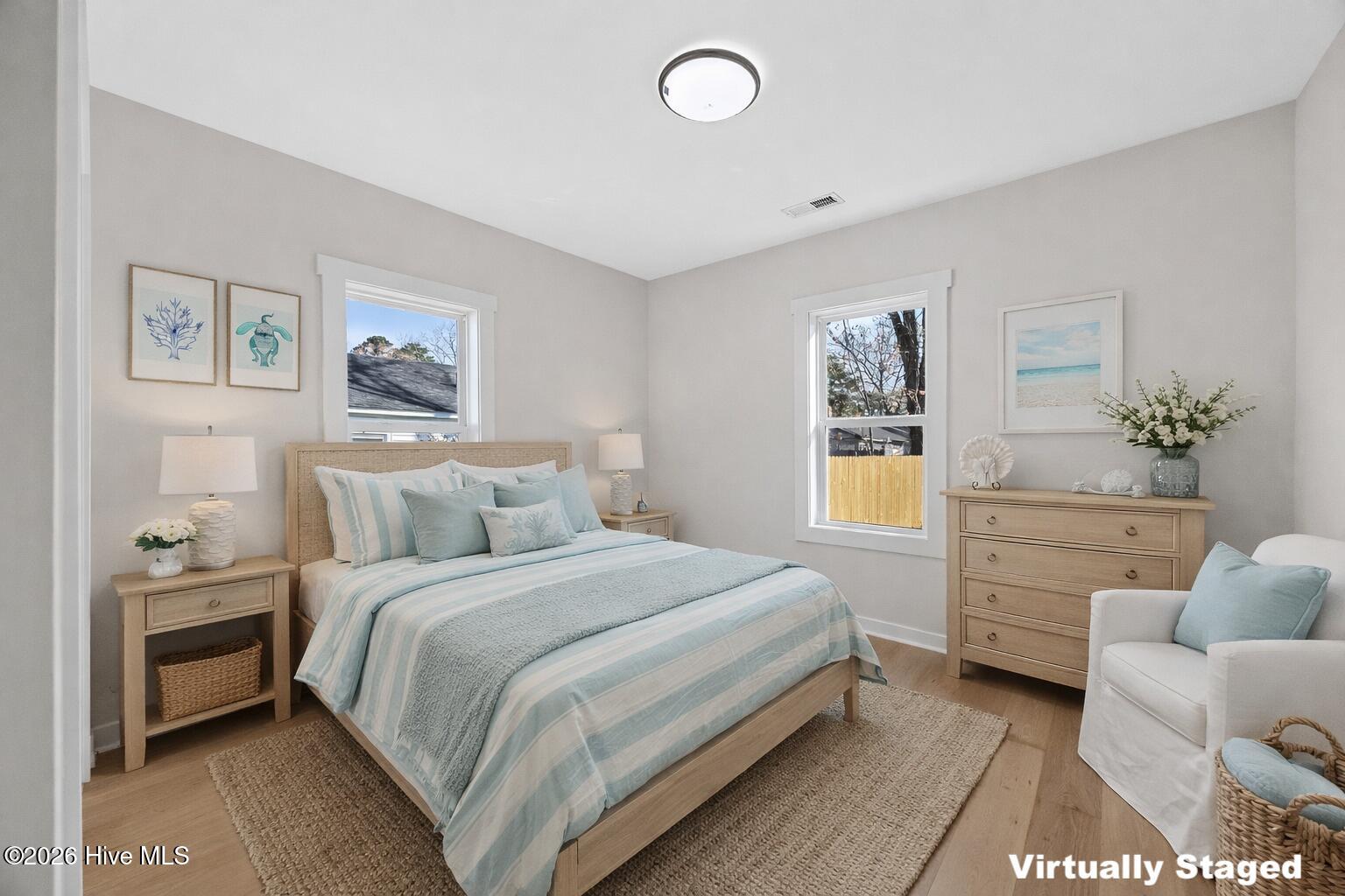 100561415 | Photo 19