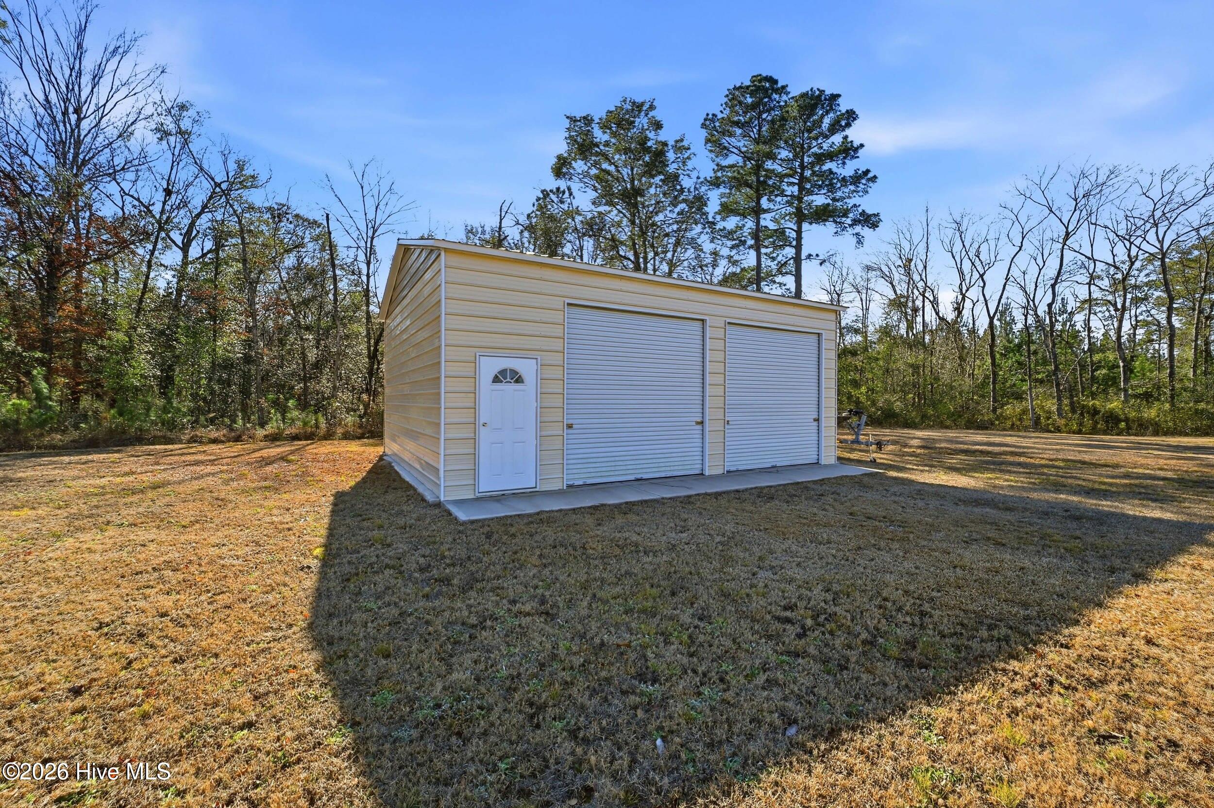 35 W Waverly Drive, Burgaw, NC 28425 – photo 23: 35_35 w waverly dr-00035