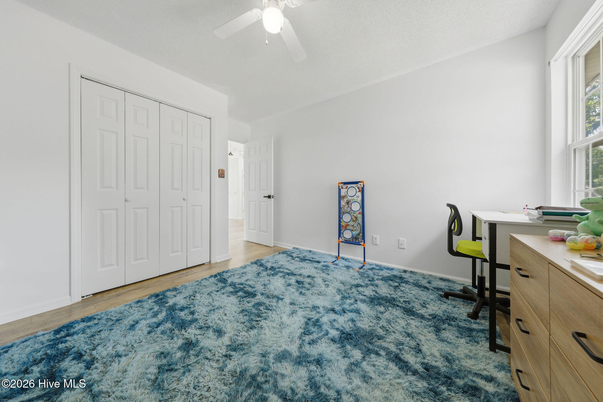 100568972 | Photo 32