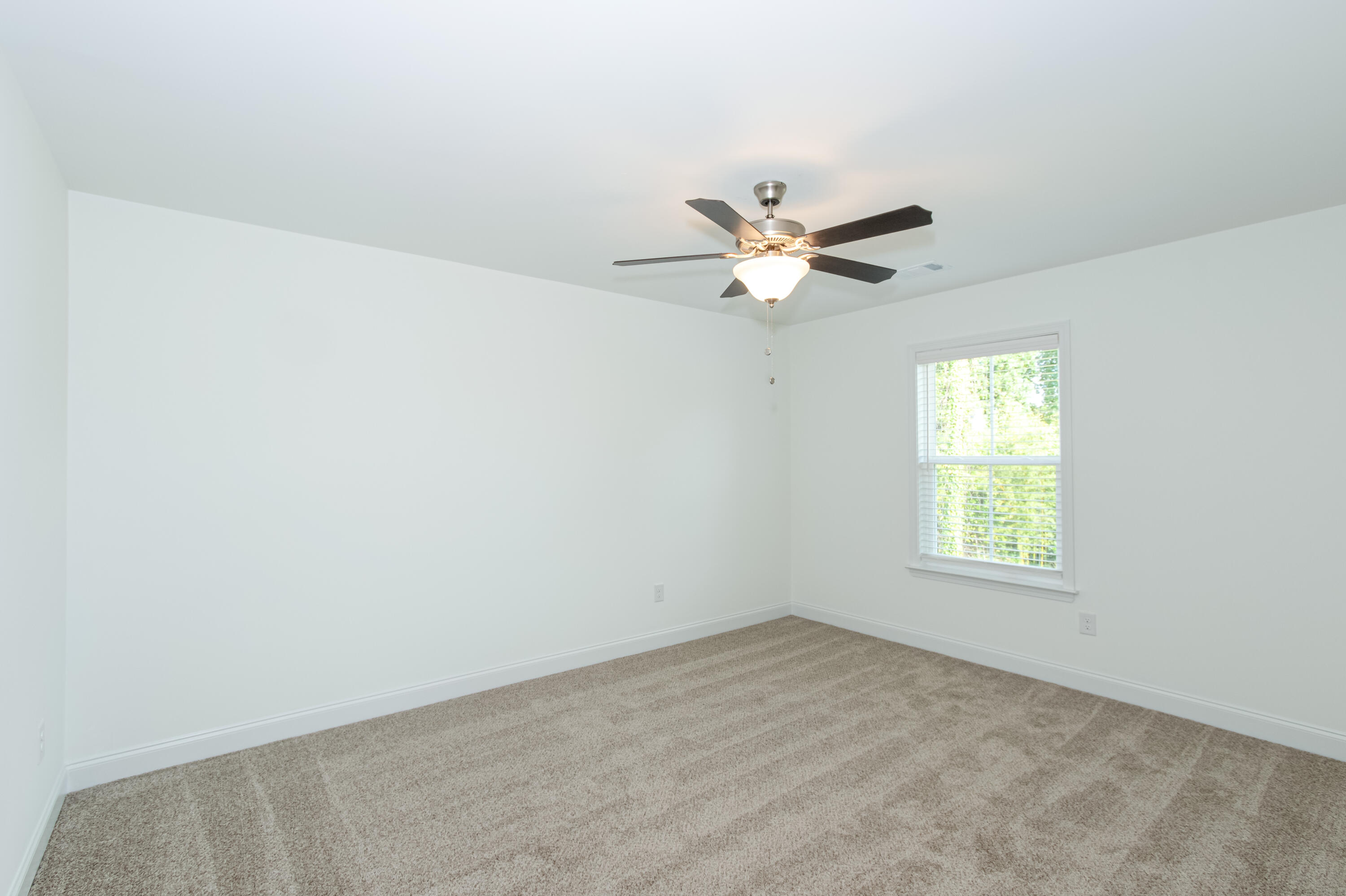 2nd St, 526, Interior-15