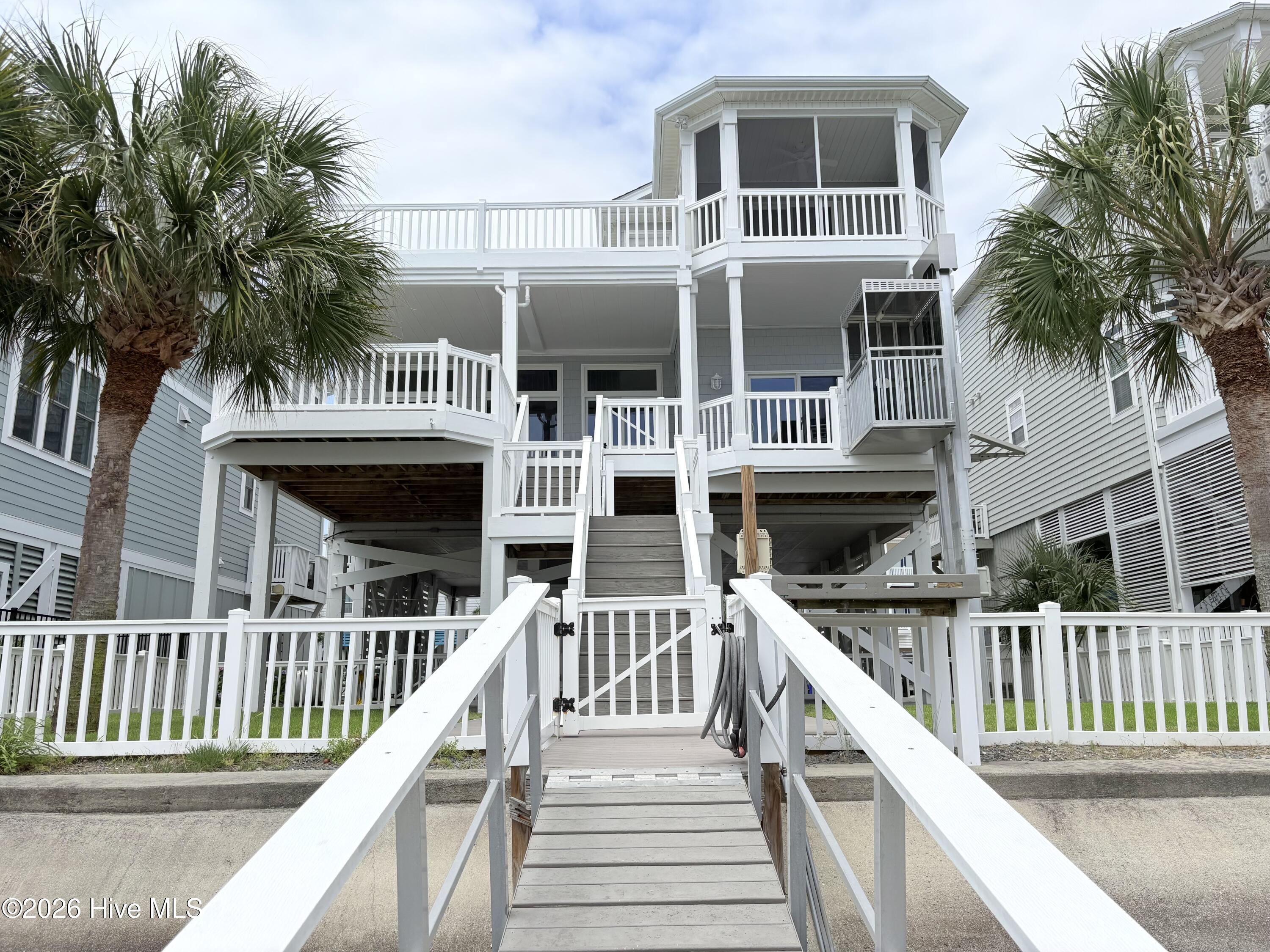 12 Pender Street image