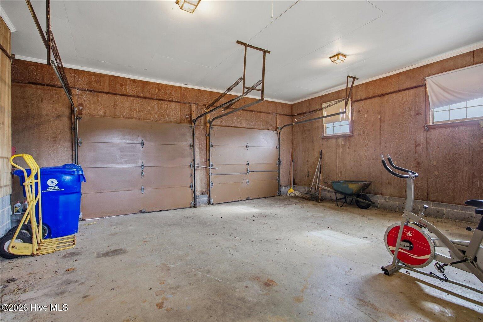 100557418 | Photo 26