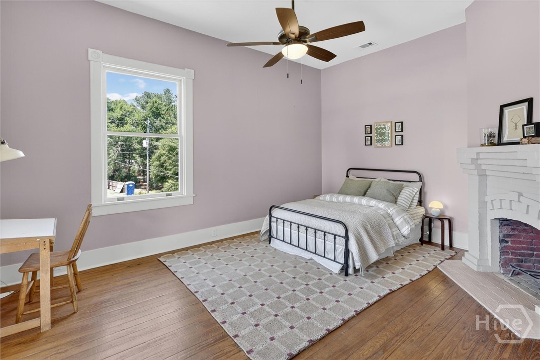 Upstairs Bedroom 3