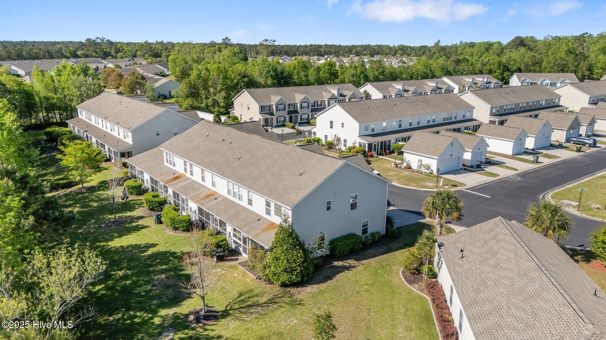 100502456 | Photo 45