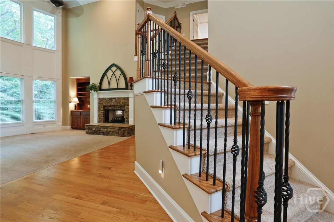 Foyer staircase