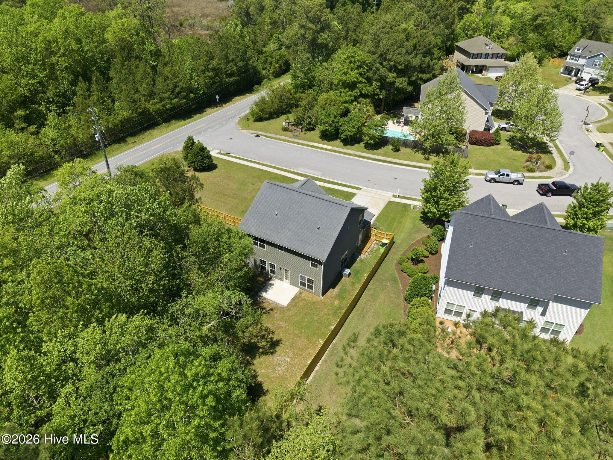 100569504 | Photo 48