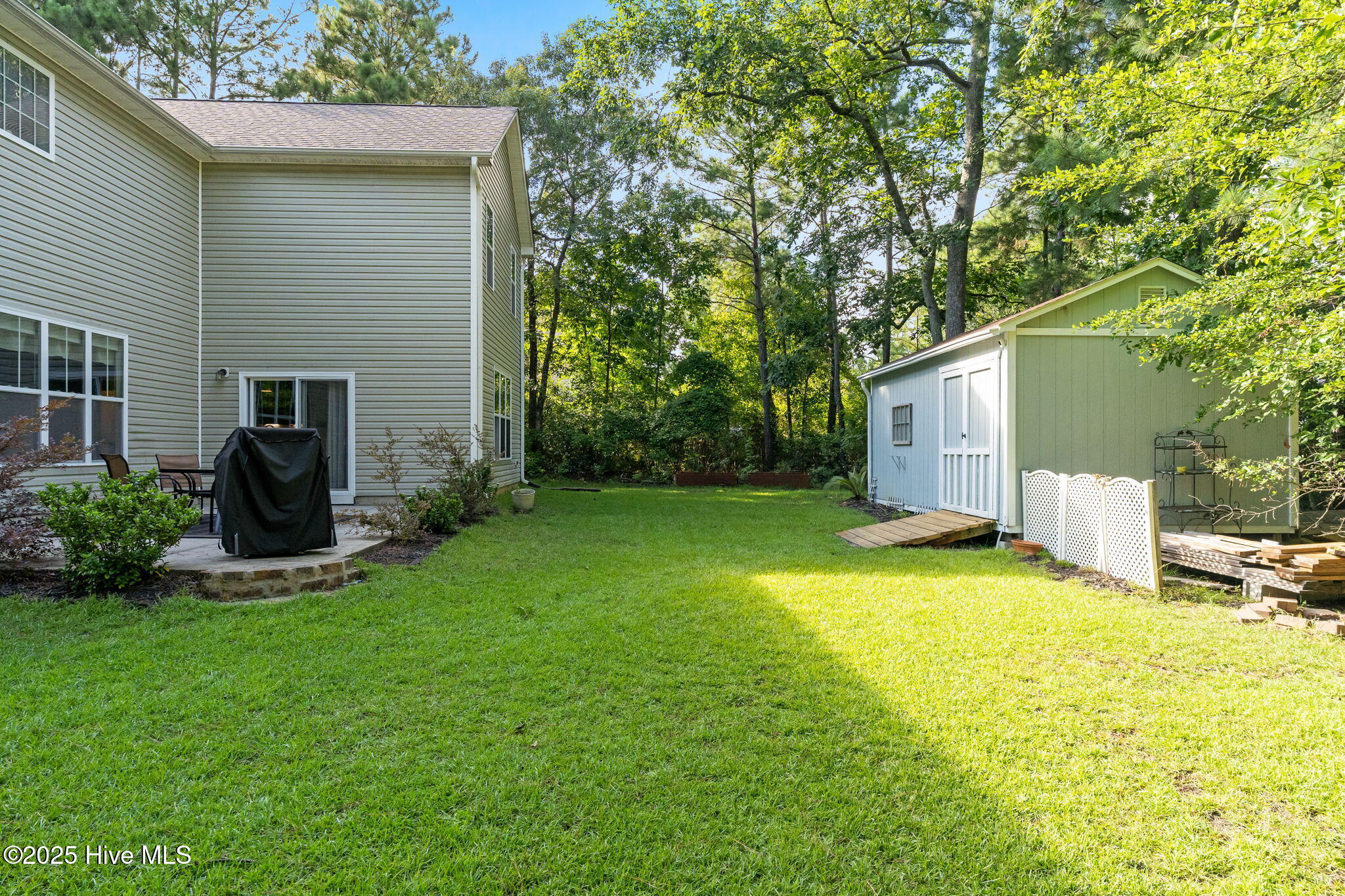 100521115 | Photo 56