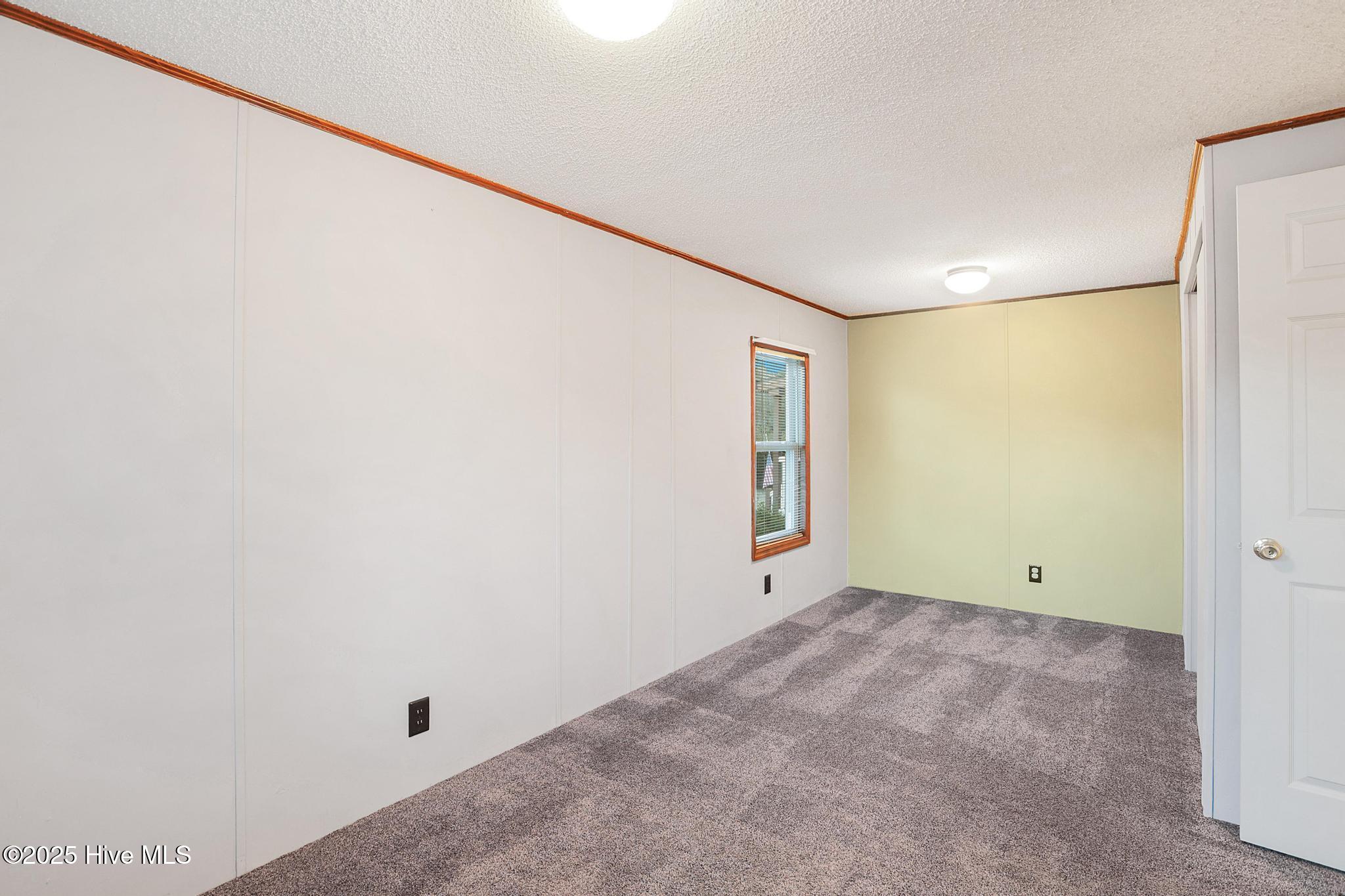 312 Queens Road,Hubert