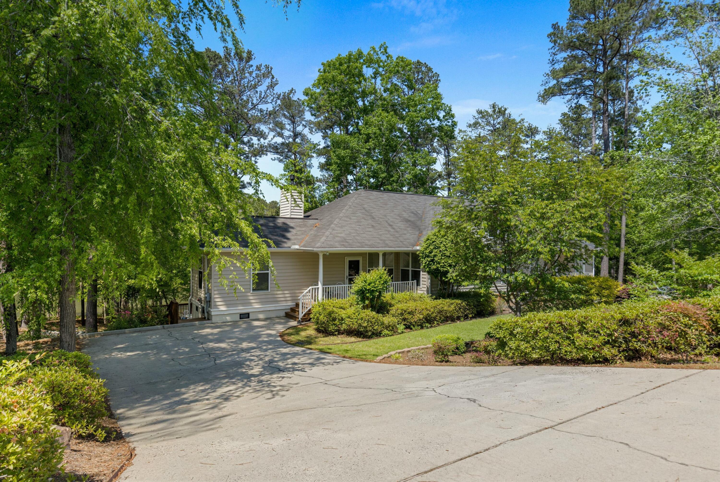 Homes for sale in Mc Cormick, SC | 9 Caravel Cir, Mc Cormick, SC 29835 | MLS# 100589325