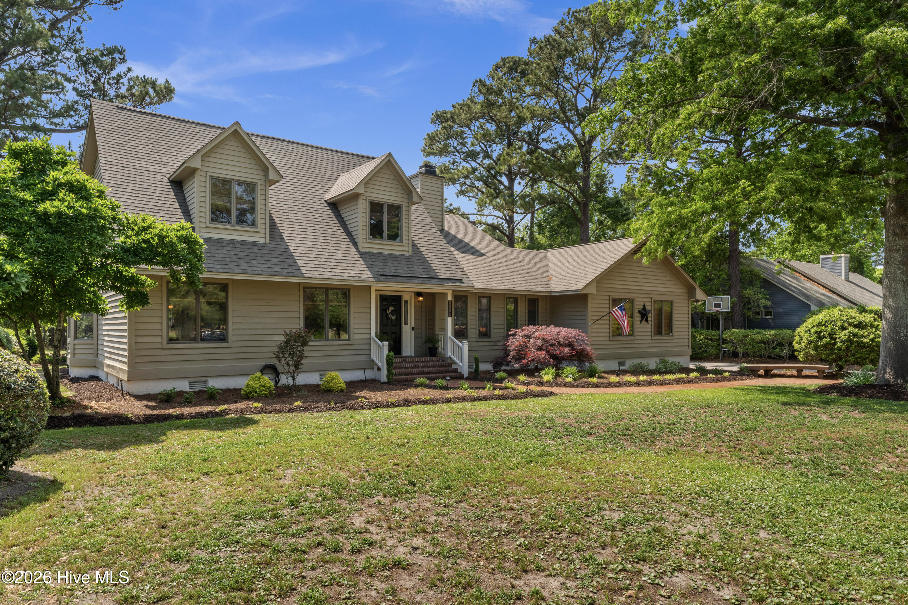 100569922 | Photo 49