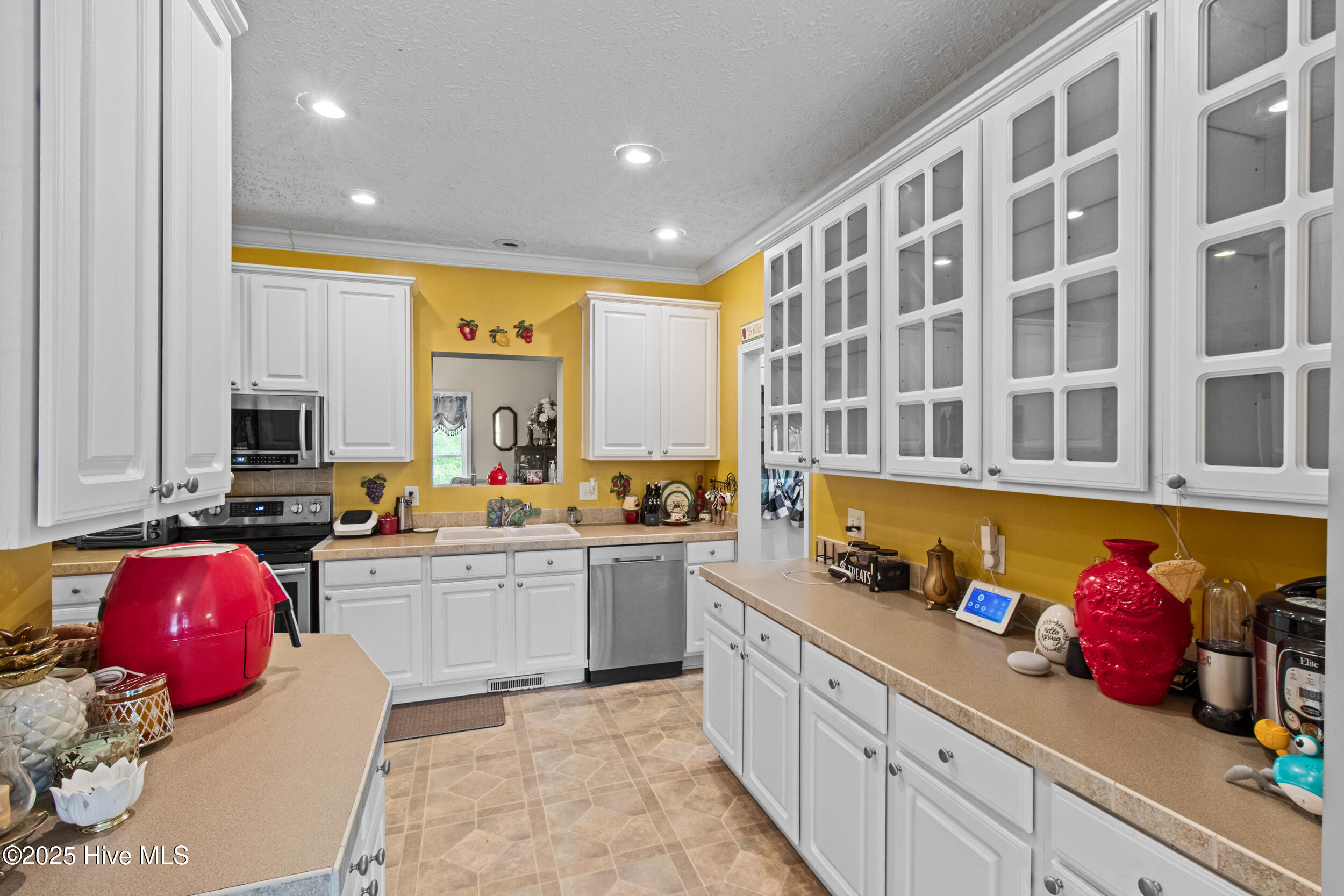 100552481 | Photo 24