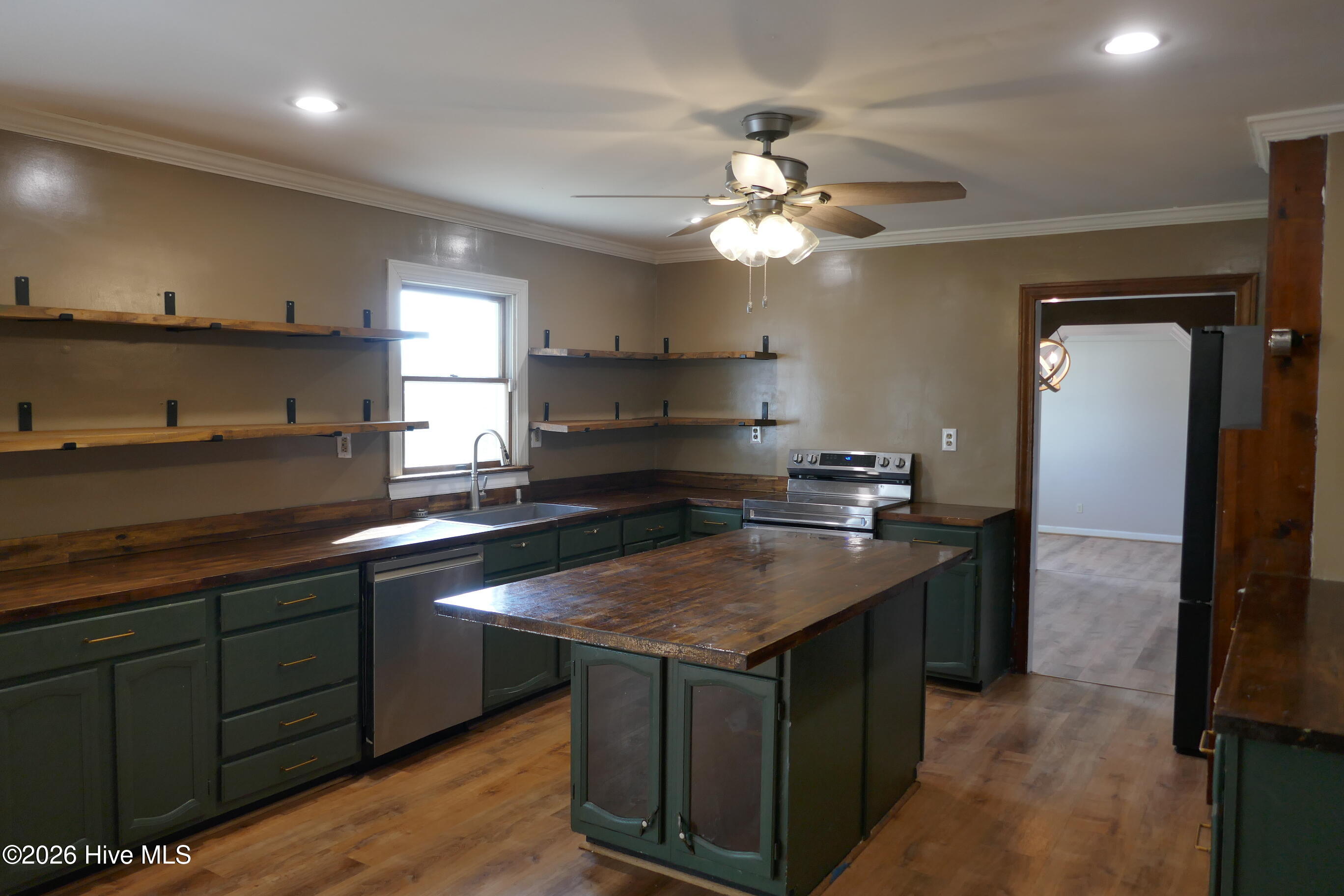 1803 Vine Street, Elizabeth City, NC, 27909