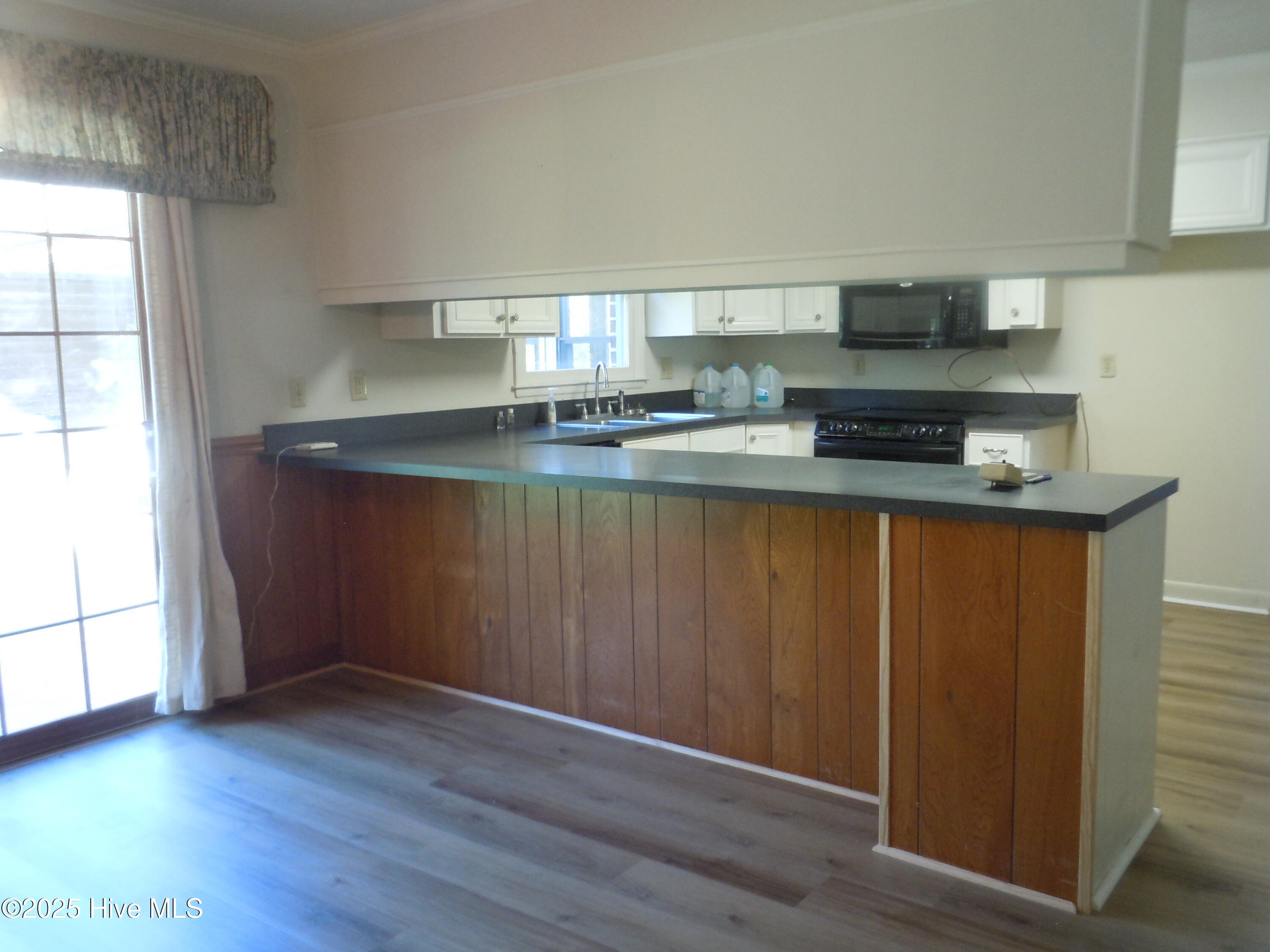 100533053 | Photo 20