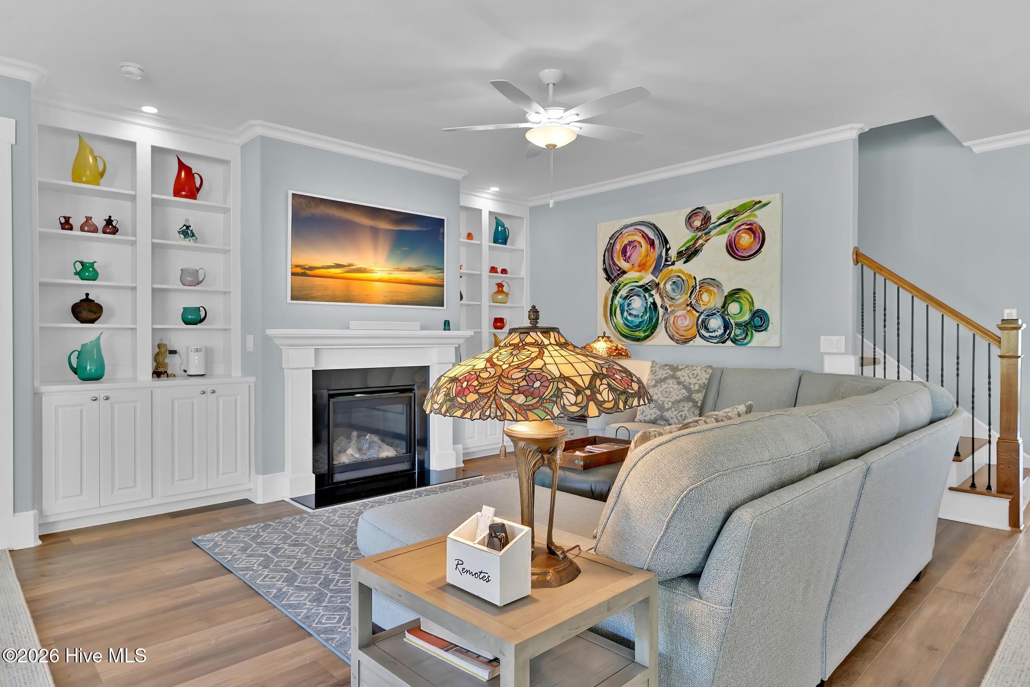 100554961 | Photo 23