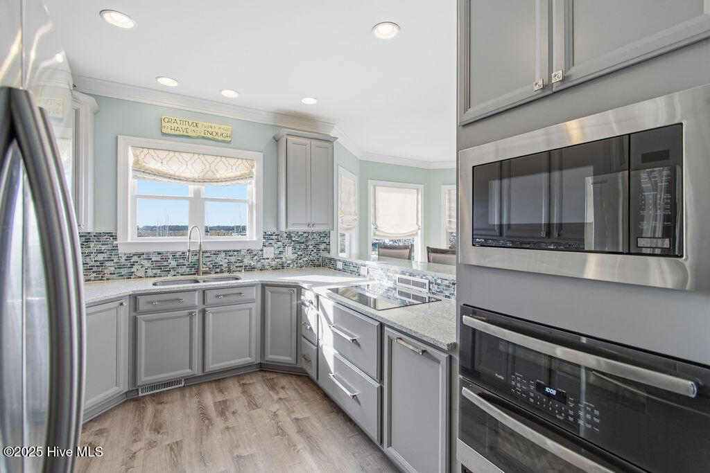 100542362 | Photo 31