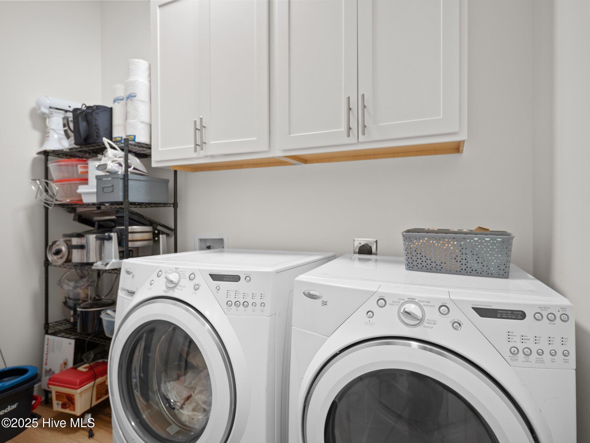 100565720 | Photo 18