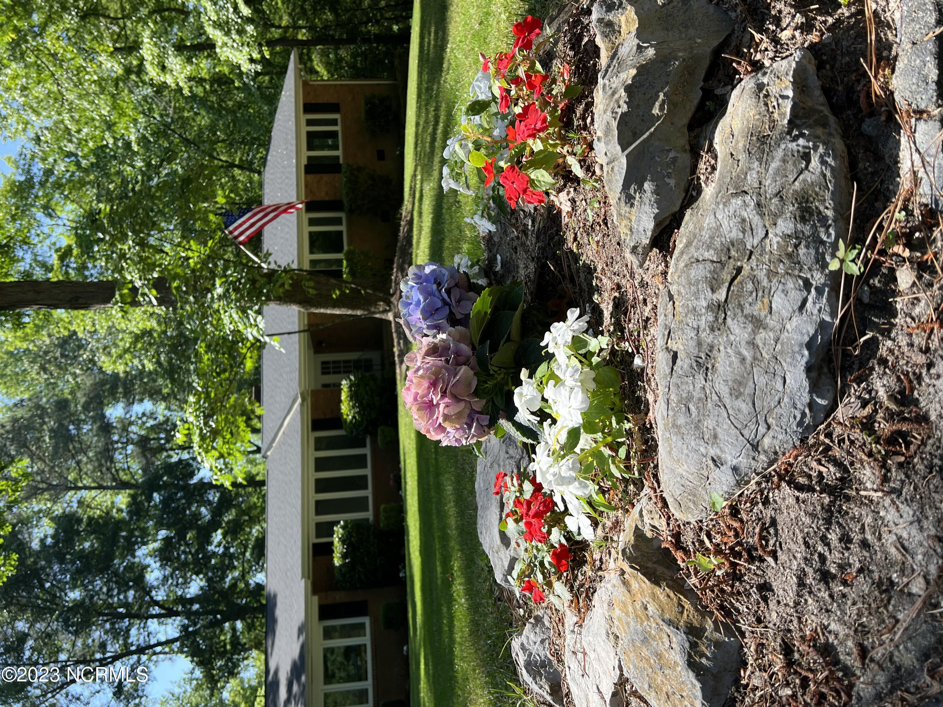 Exterior photo of 307 Kyloe Road, Southern Pines, NC 28387. MLS: 100585521
