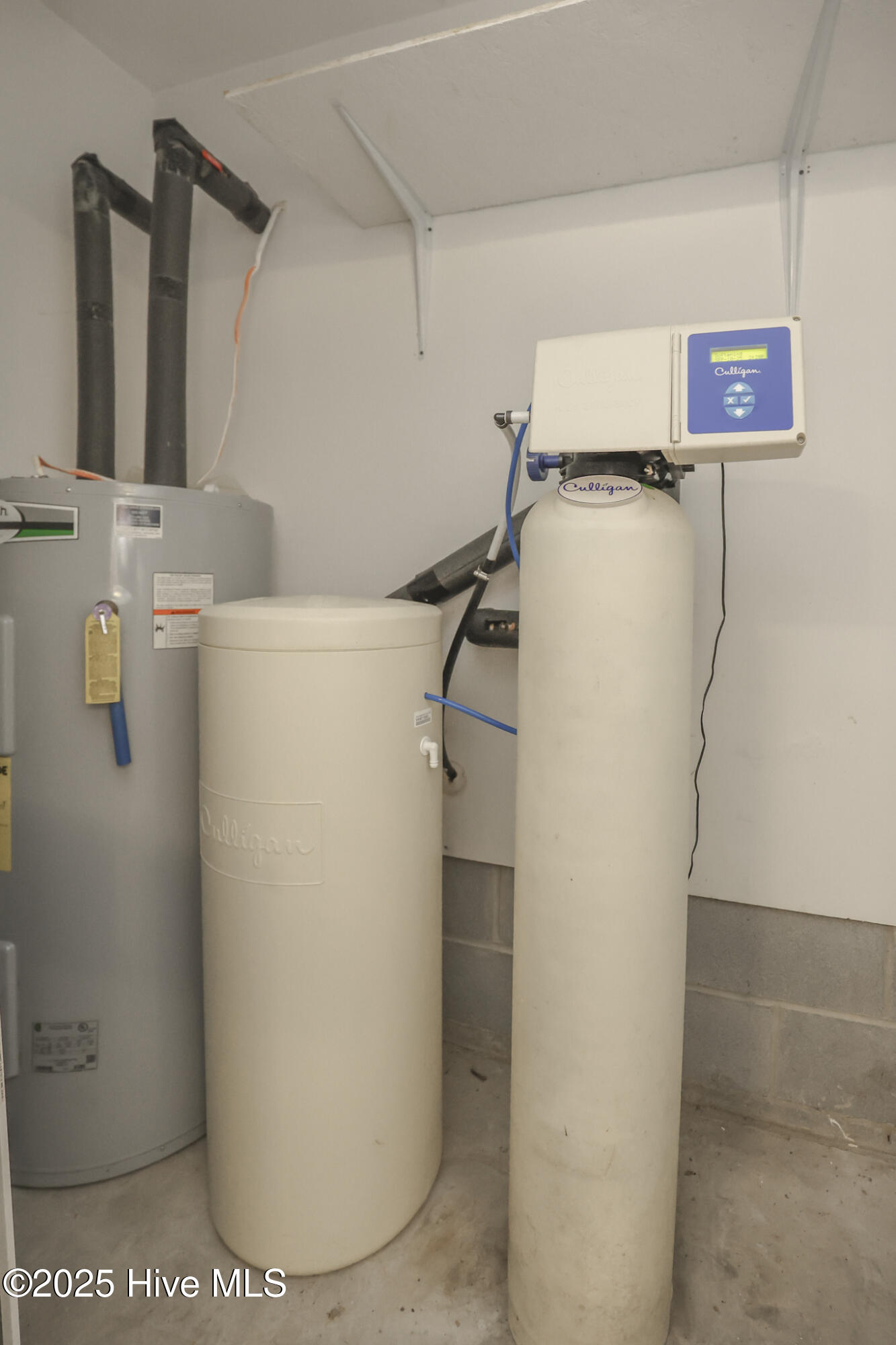 100530782 | Photo 44