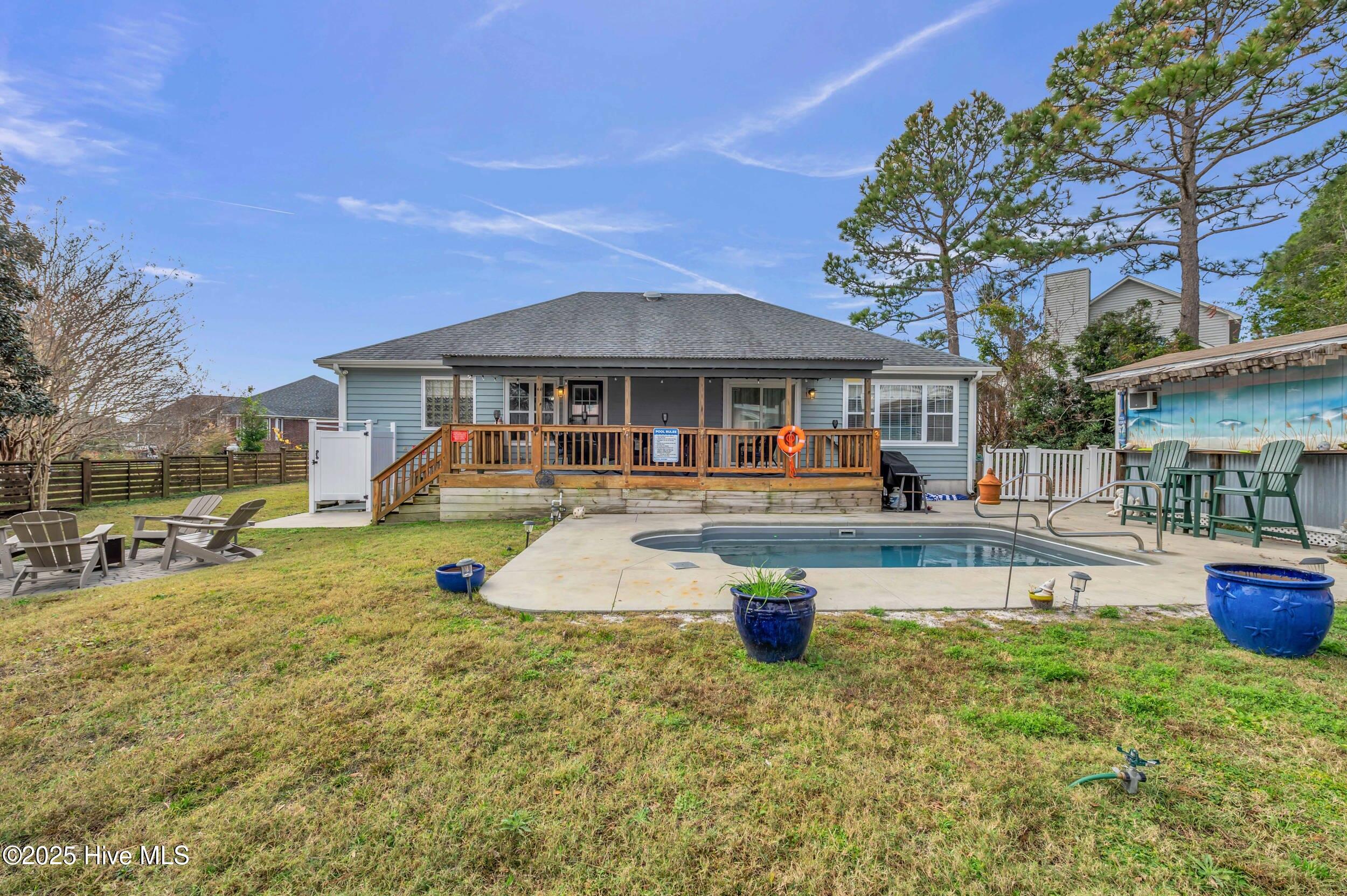 100543917 | Photo 43