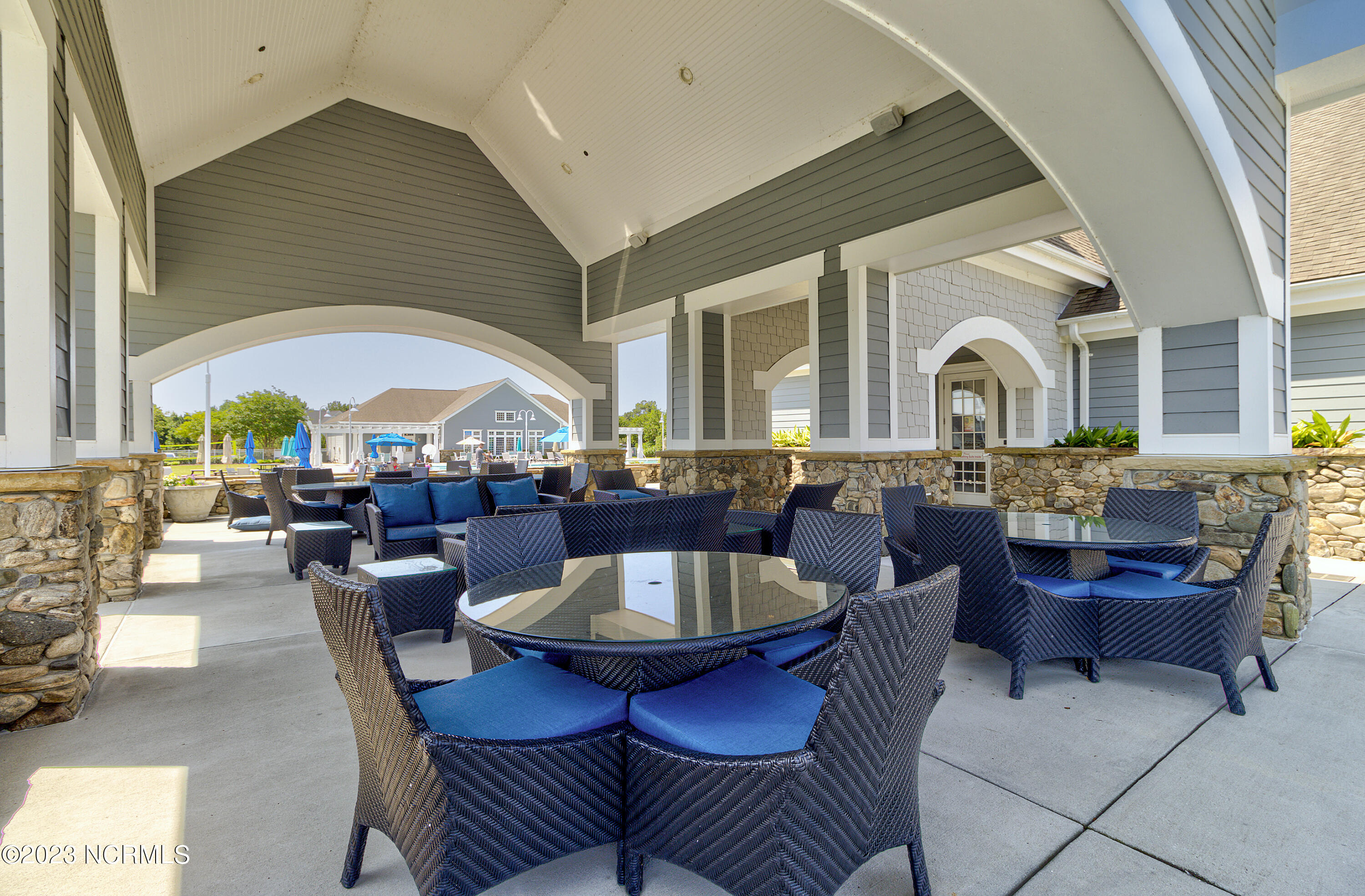 100391877 | Photo 57