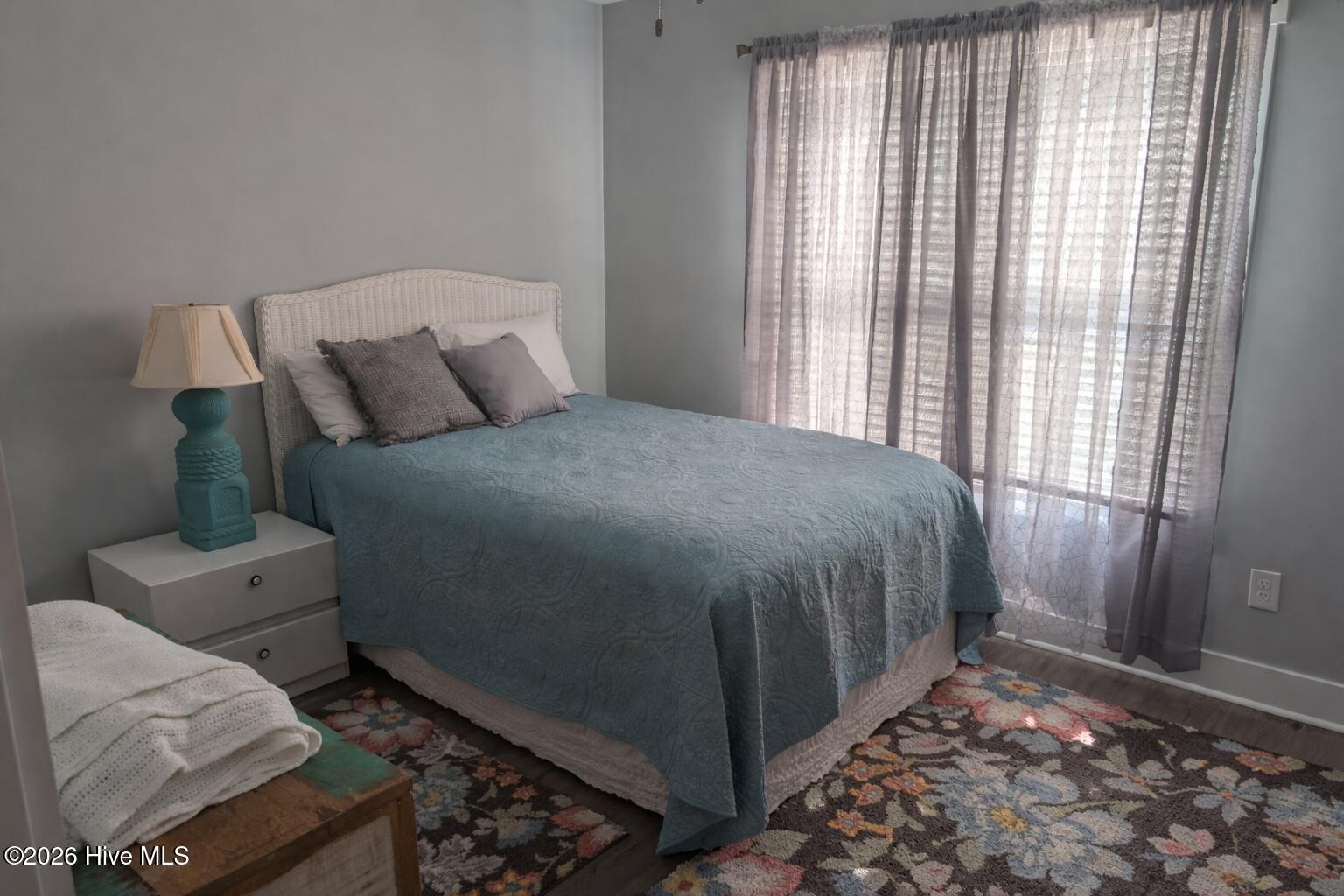 100566203 | Photo 10