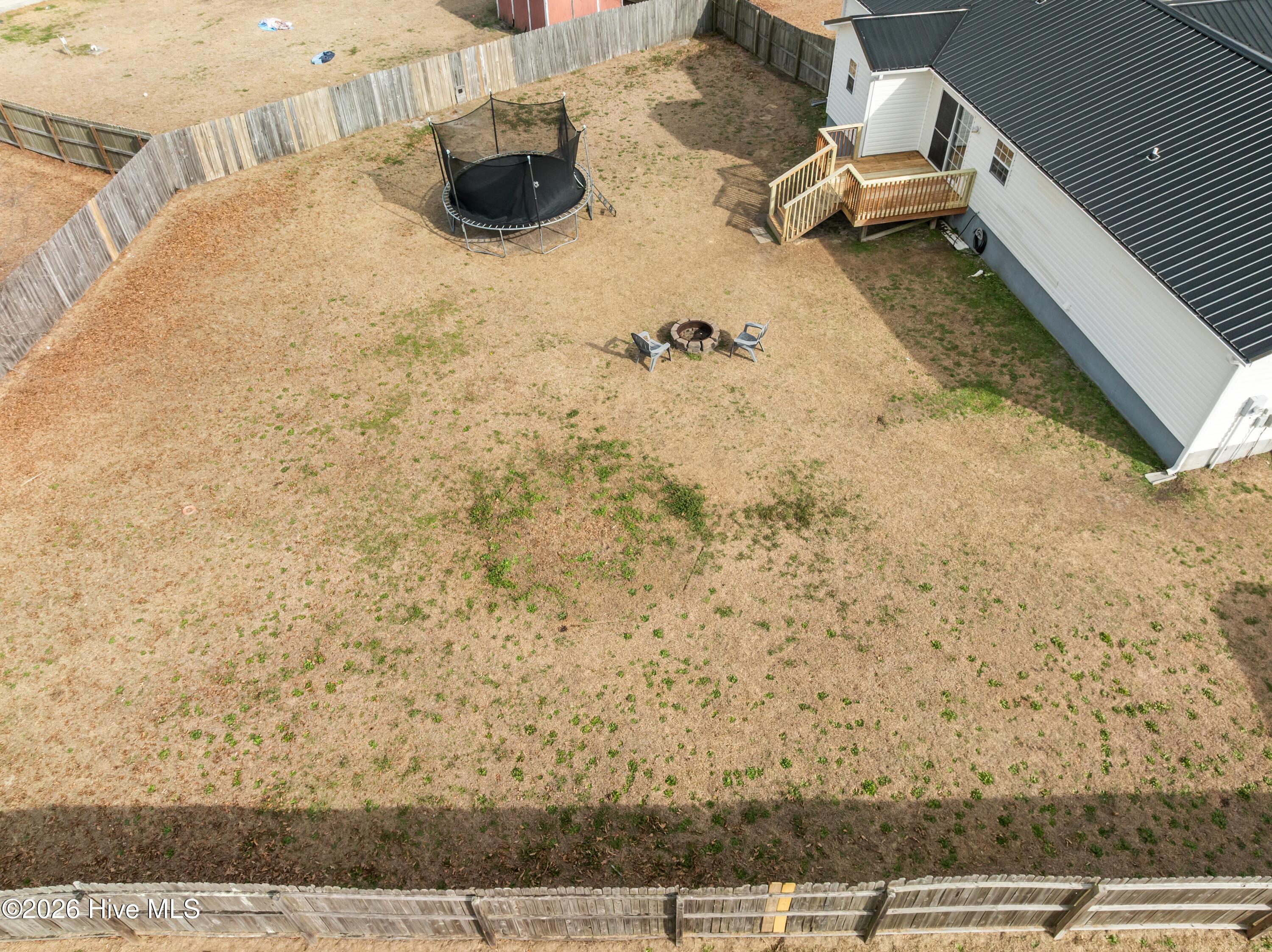 100556999 | Photo 46